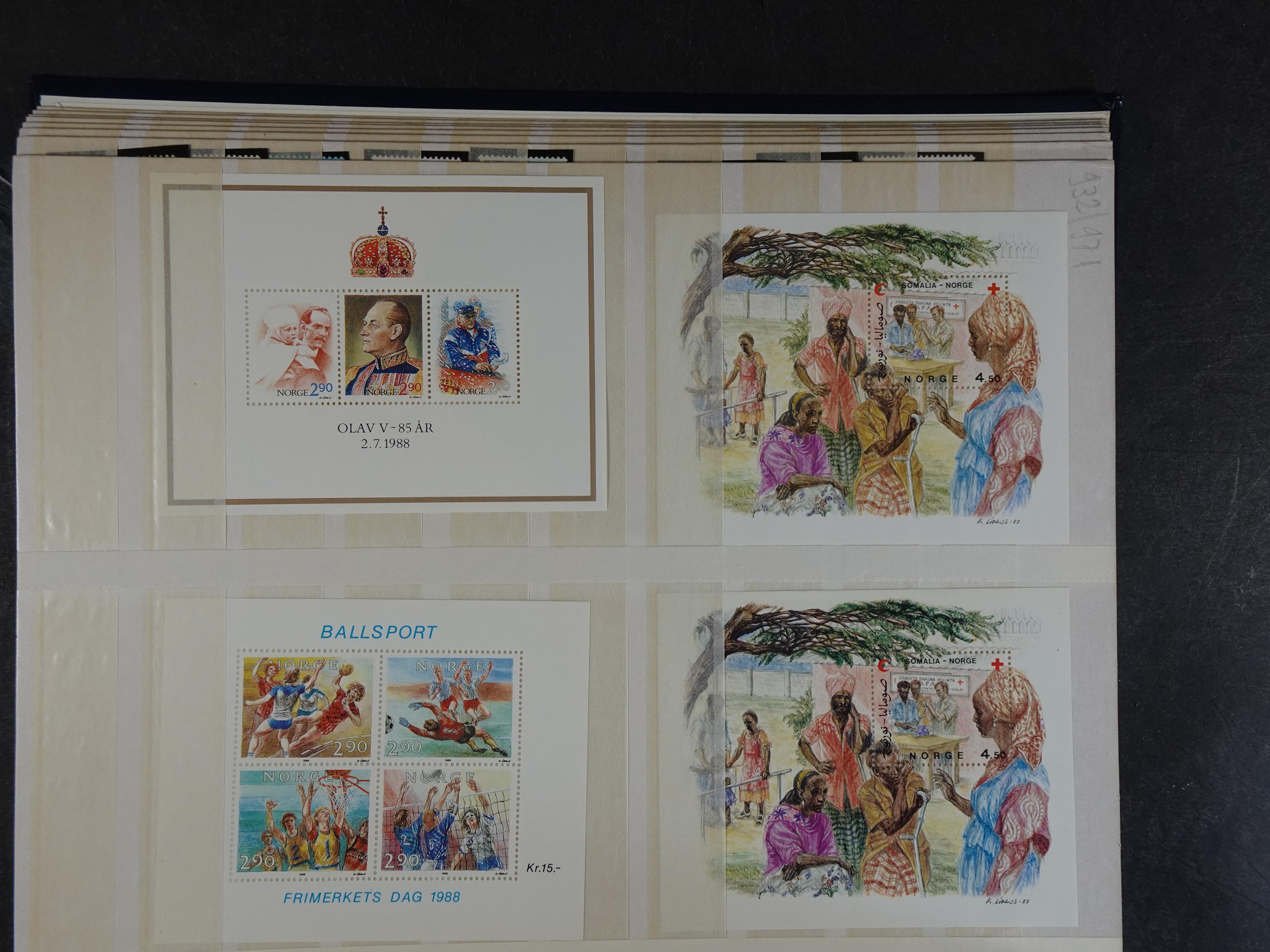 Noorwegen en Aland leuke verzameling. 16