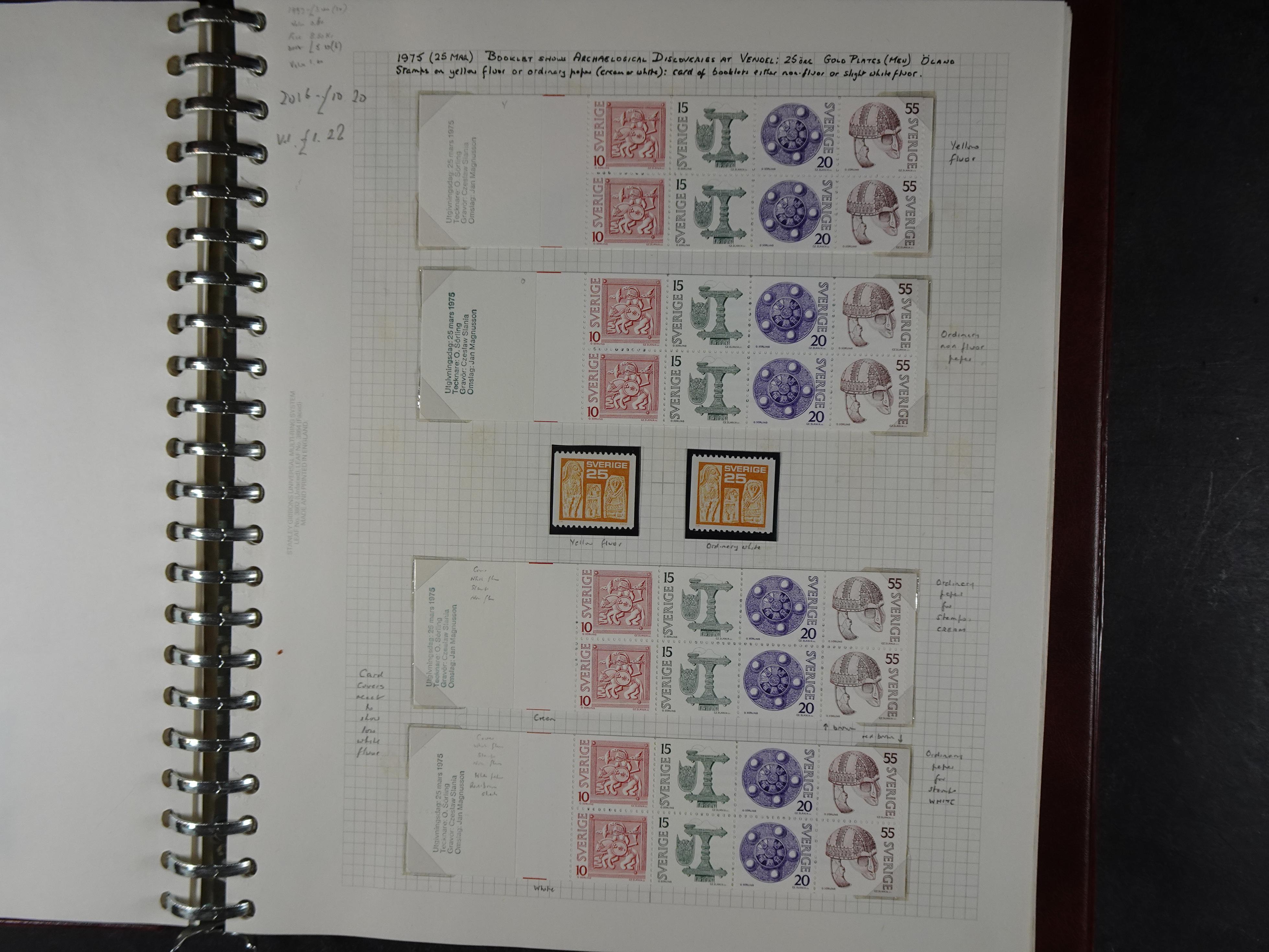 verzameling 1972-1991 op blauwe albumblaadjes. Bevat ook boekjes.
 13