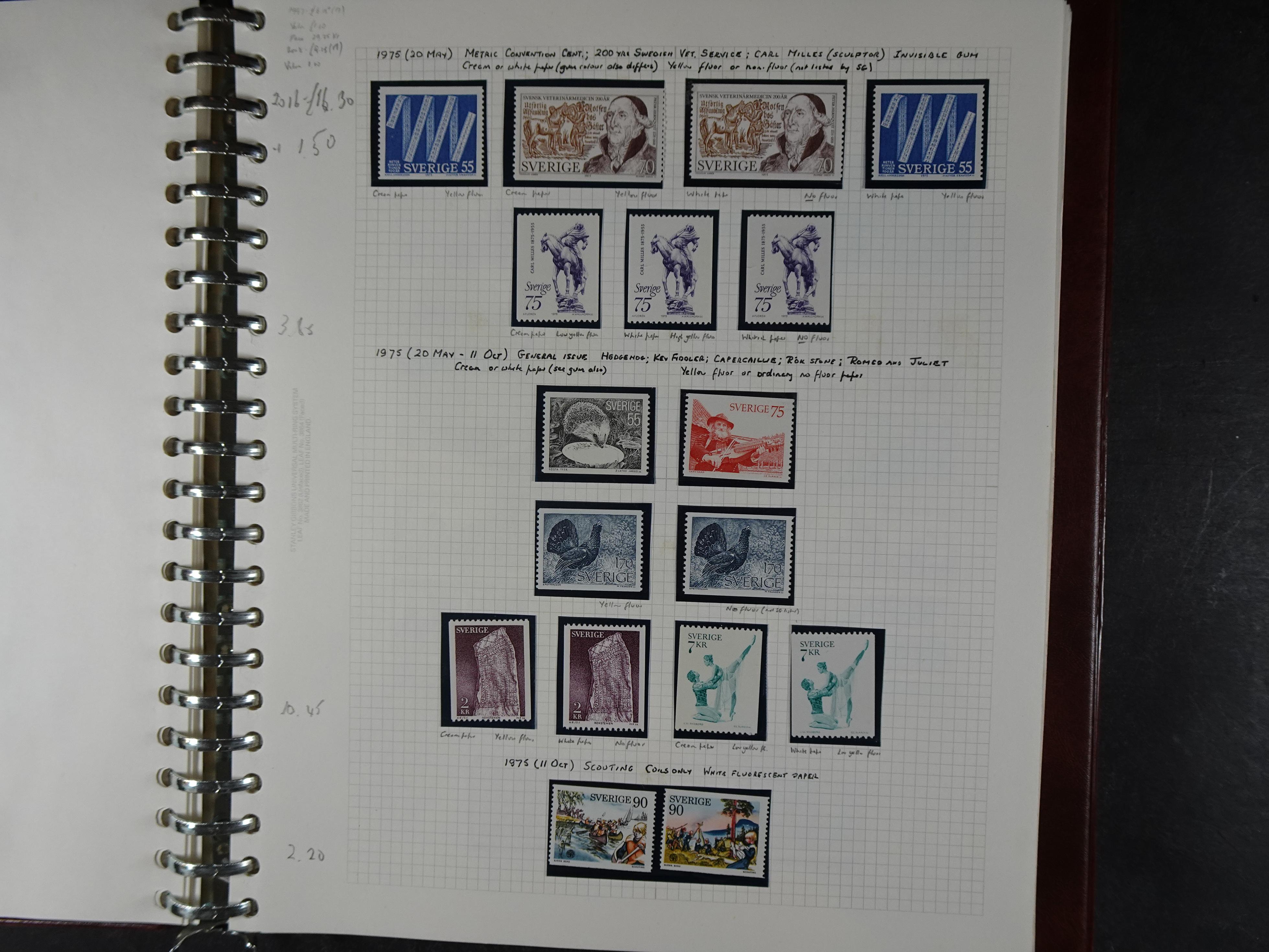 verzameling 1972-1991 op blauwe albumblaadjes. Bevat ook boekjes.
 14