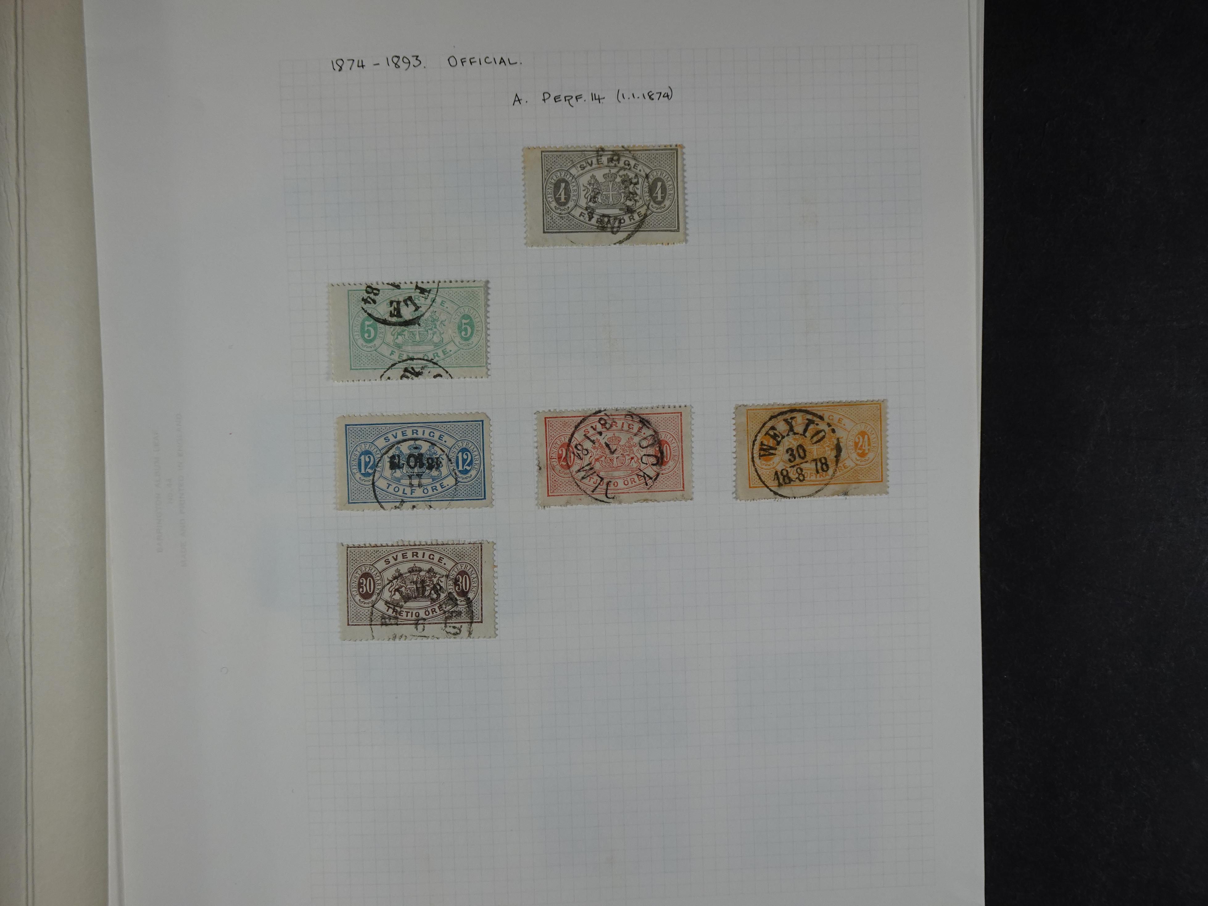 Verzameling met leuk klassiek op blanco albumblaadjes in 2 klembanden. 6