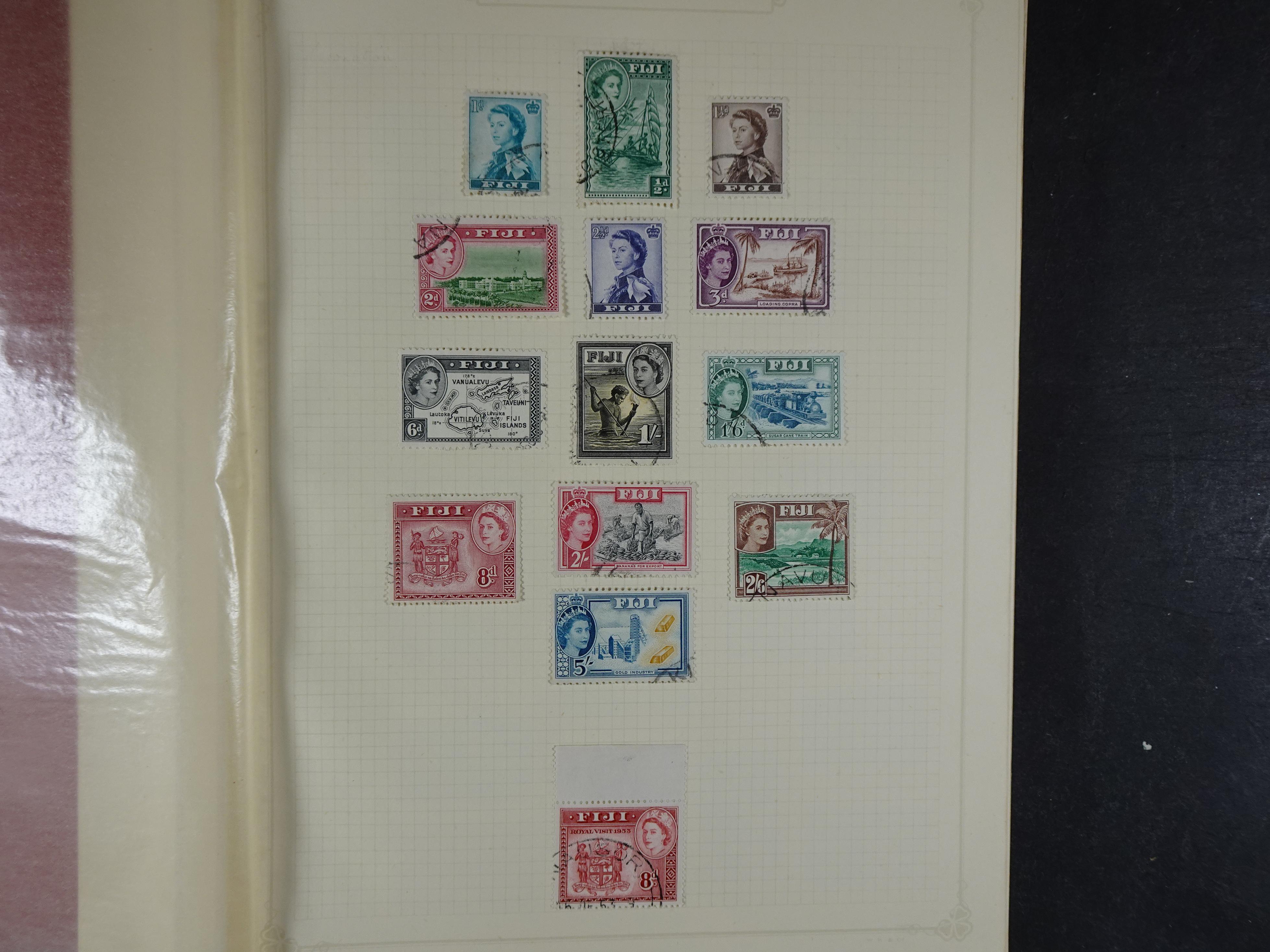 Mooie collectie A t/m Z met veel beter materiaal, hoge waarde. 83