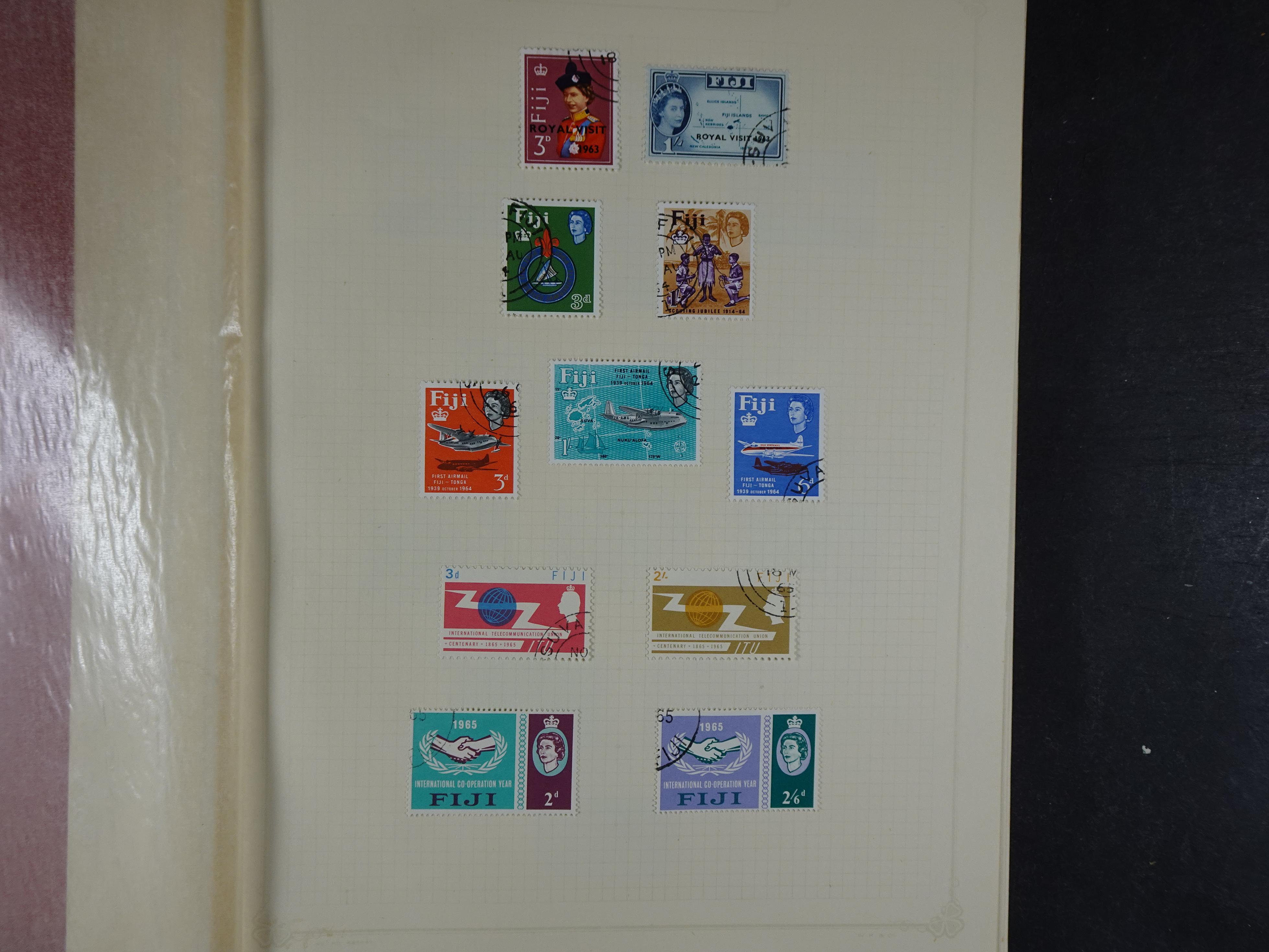 Mooie collectie A t/m Z met veel beter materiaal, hoge waarde. 85