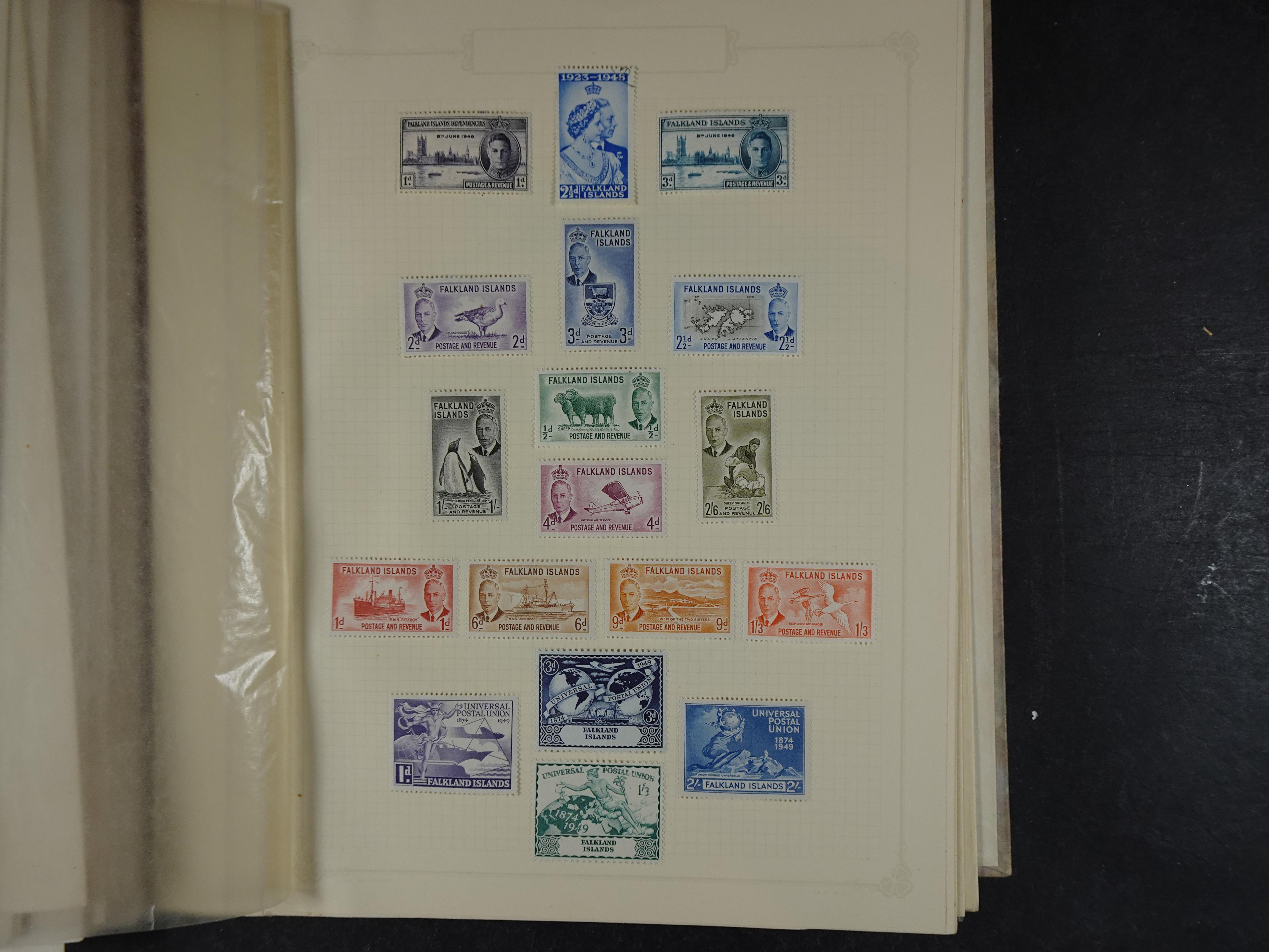 Mooie collectie A t/m Z met veel beter materiaal, hoge waarde. 231