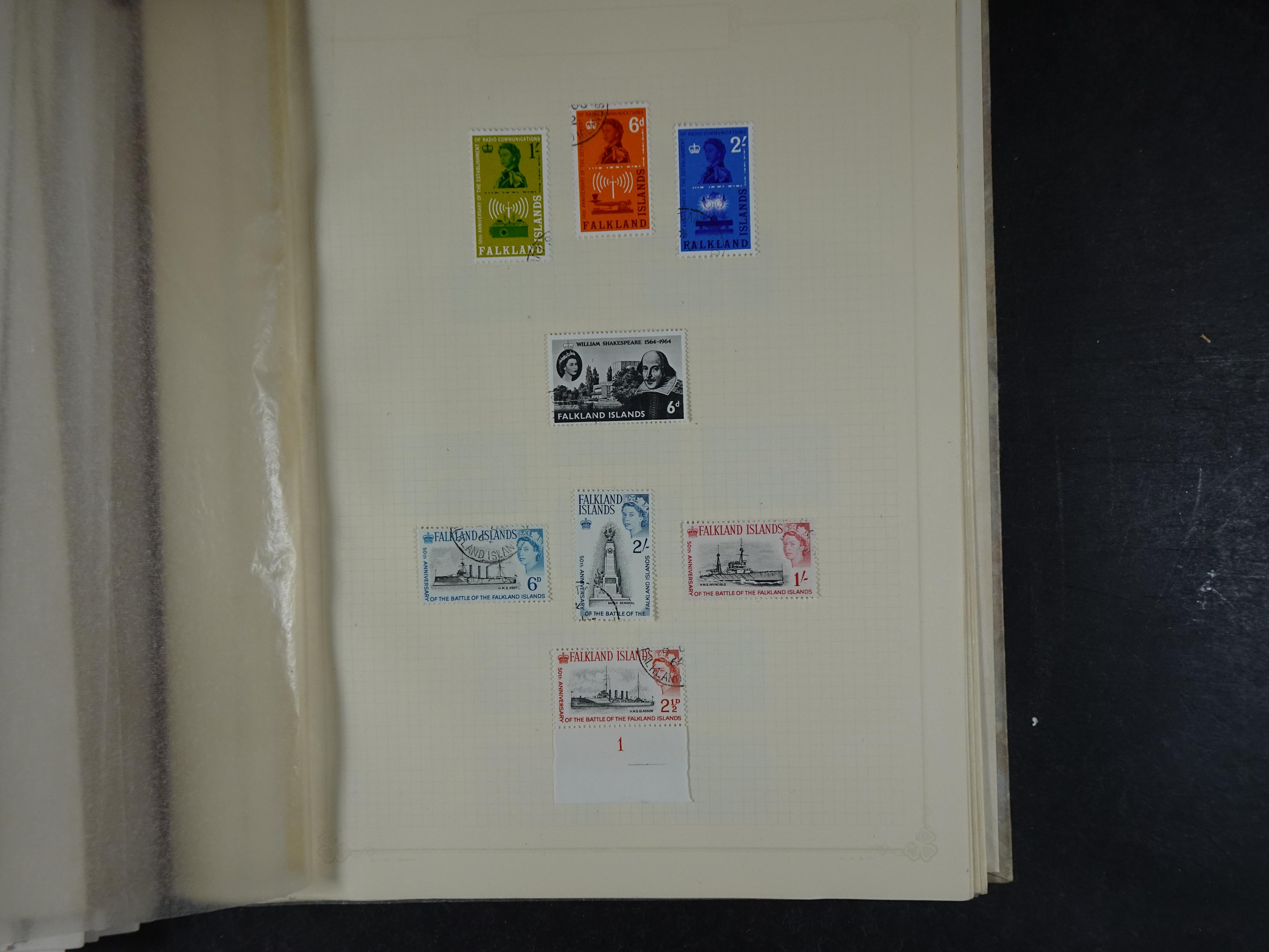 Mooie collectie A t/m Z met veel beter materiaal, hoge waarde. 233