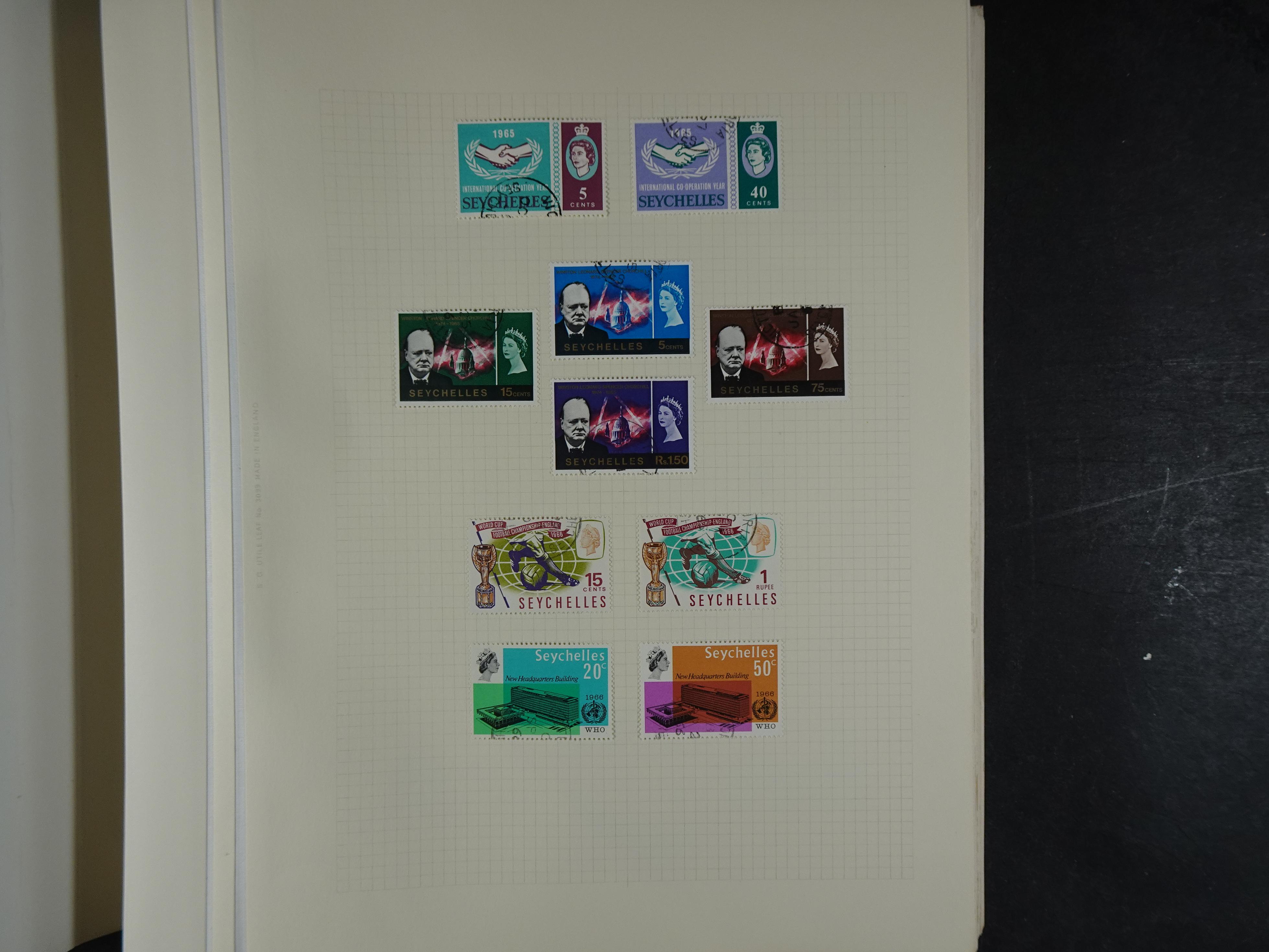 Mooie collectie A t/m Z met veel beter materiaal, hoge waarde. 379