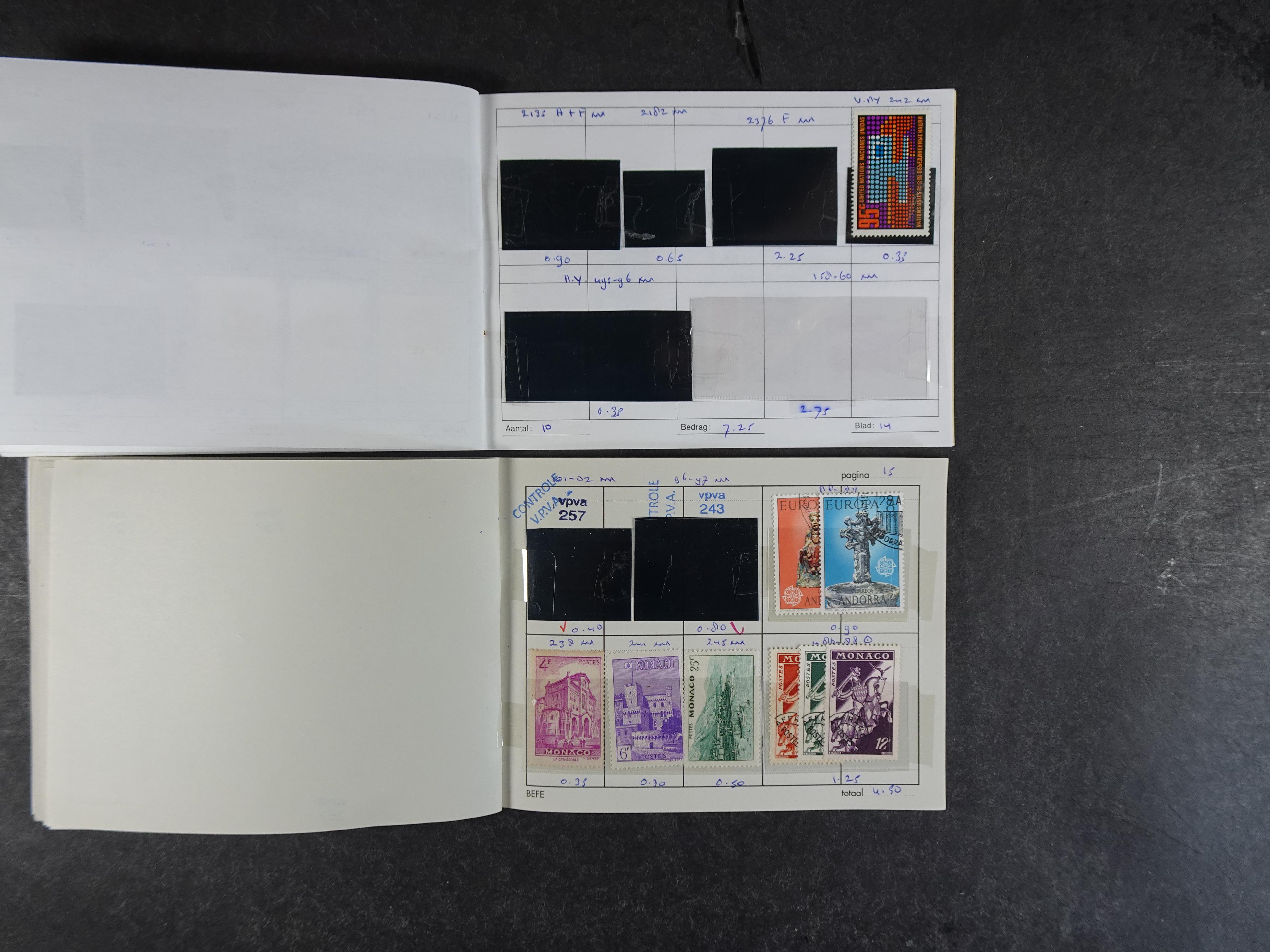 Mooie partij rondzendboekjes enorme restwaarde leuk voor weder verkoper.  34