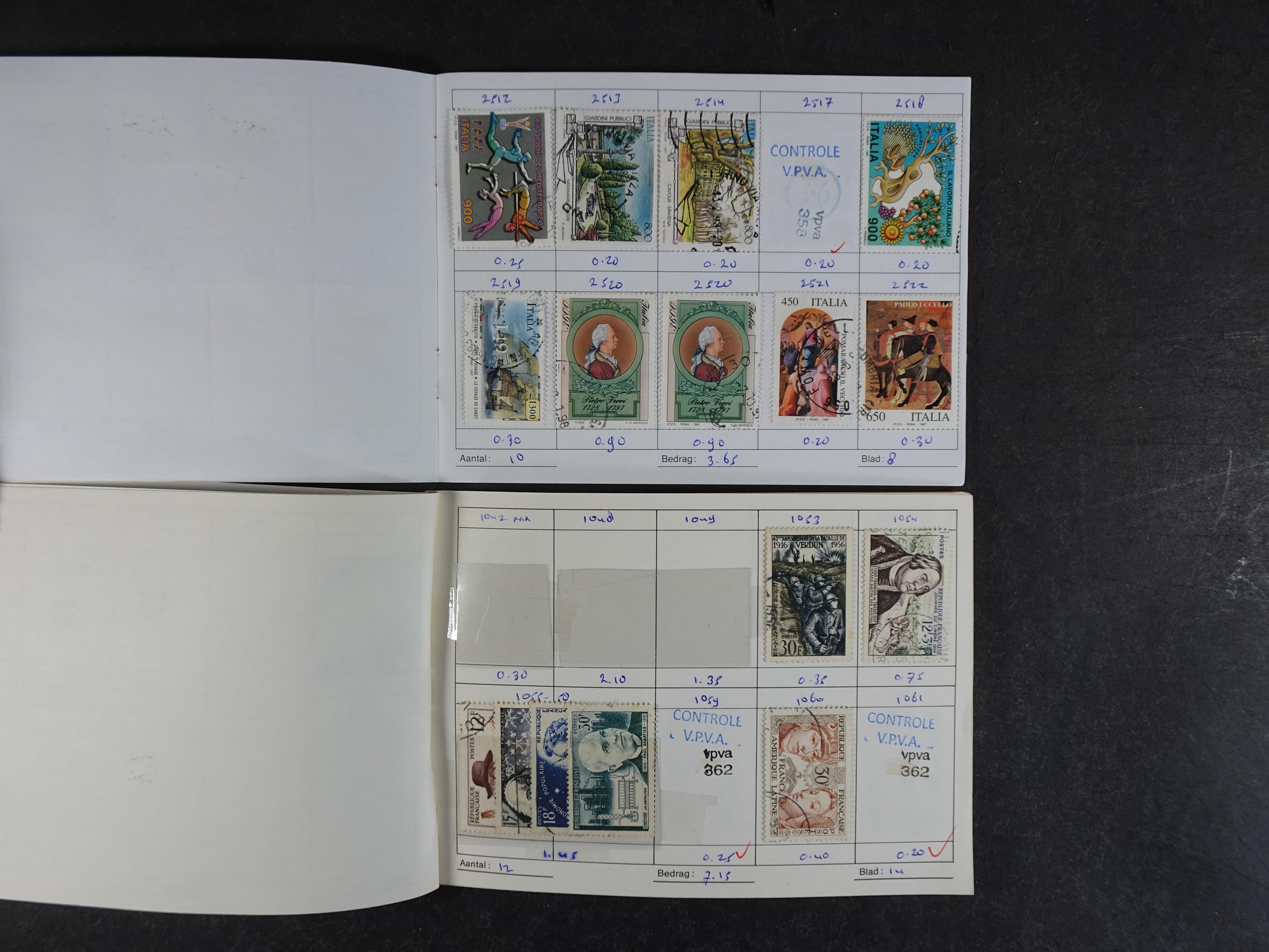 Mooie partij rondzendboekjes enorme restwaarde leuk voor weder verkoper.  47