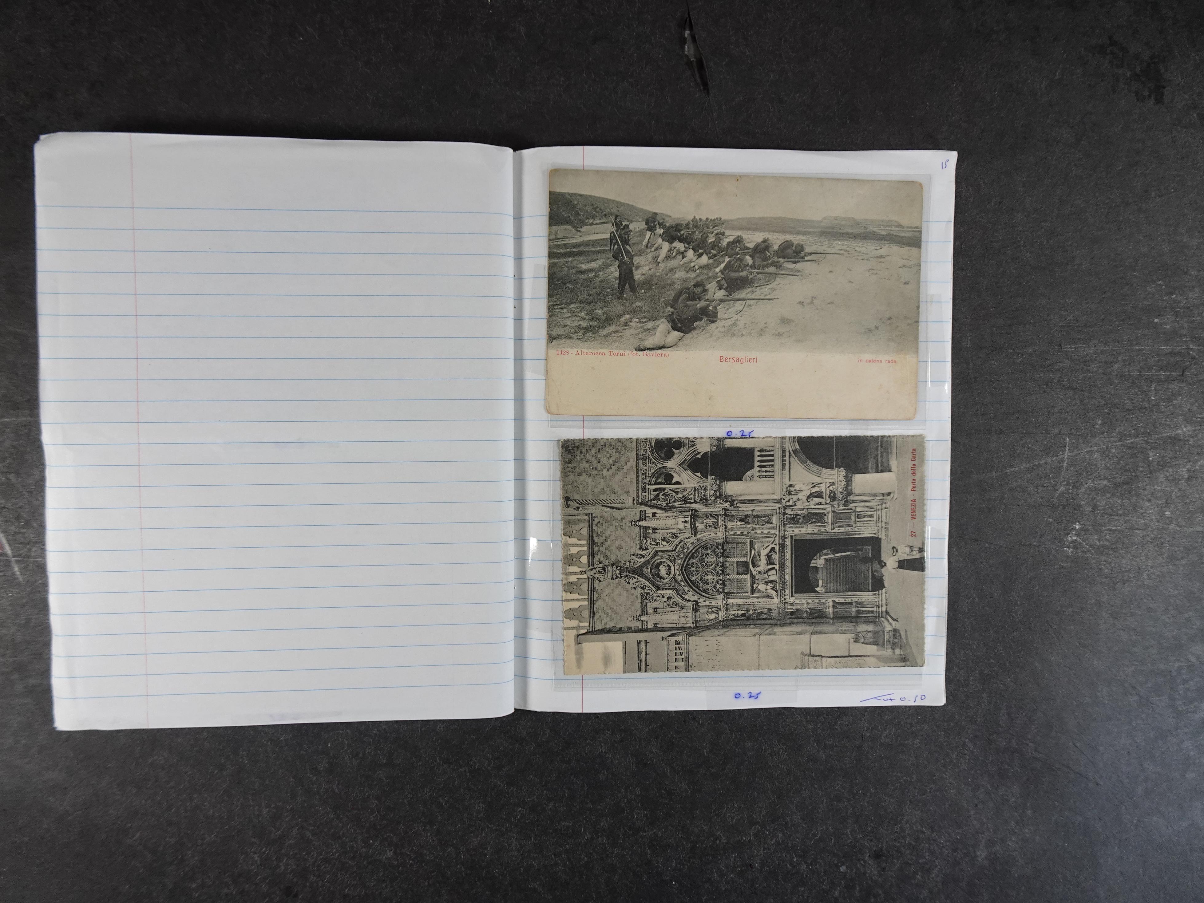 Mooie partij rondzendboekjes enorme restwaarde leuk voor weder verkoper.  85