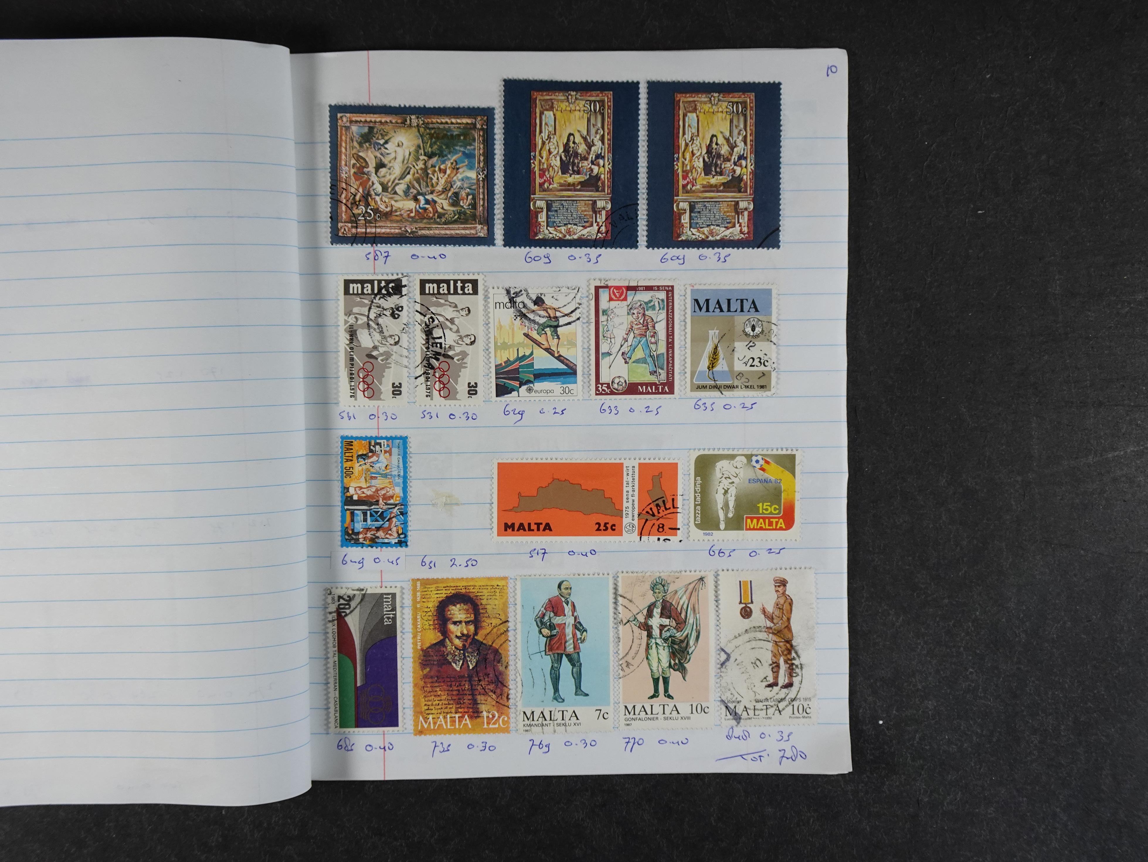 Mooie partij rondzendboekjes enorme restwaarde leuk voor weder verkoper.  131