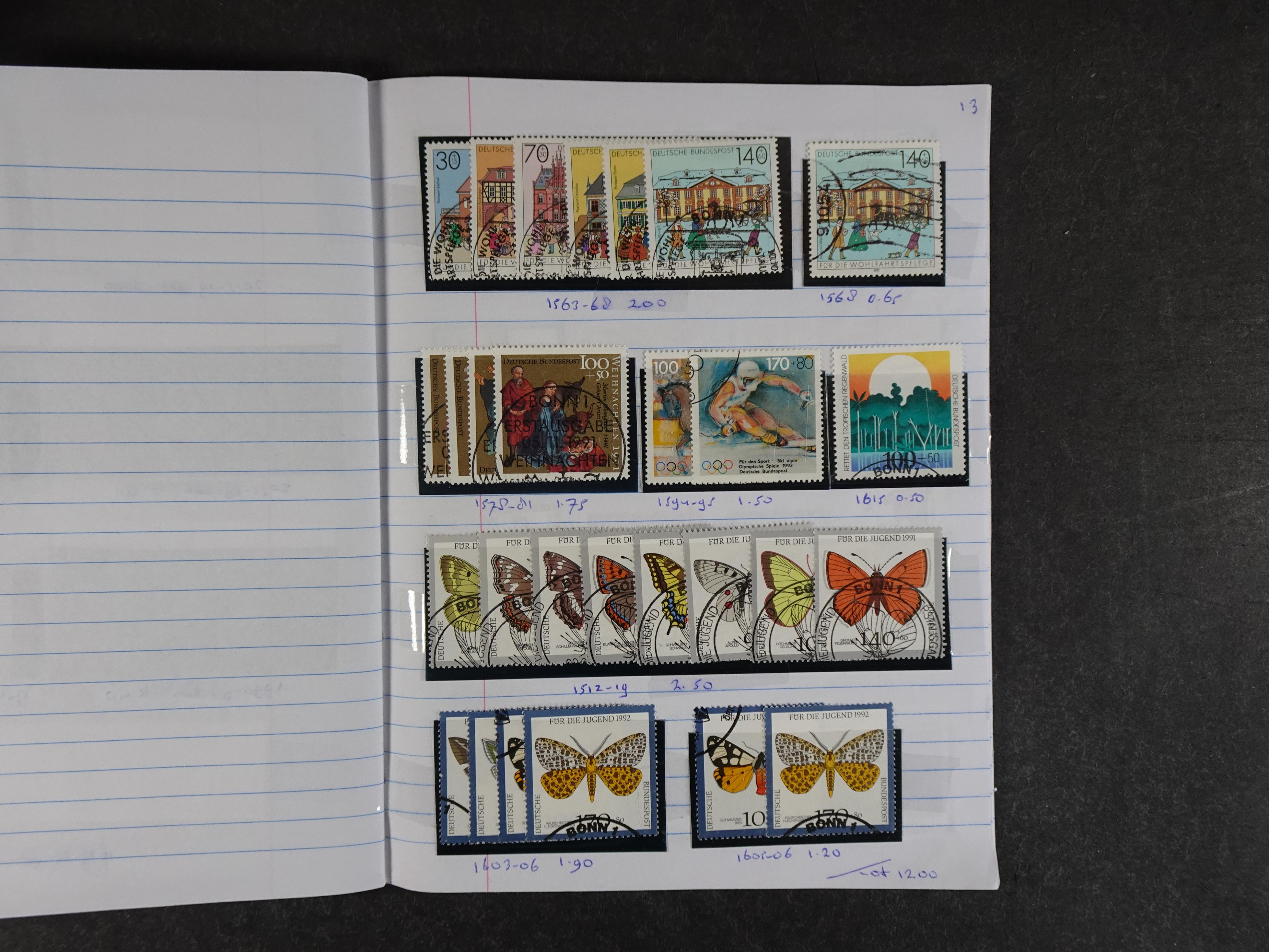 Mooie partij rondzendboekjes enorme restwaarde leuk voor weder verkoper.  152