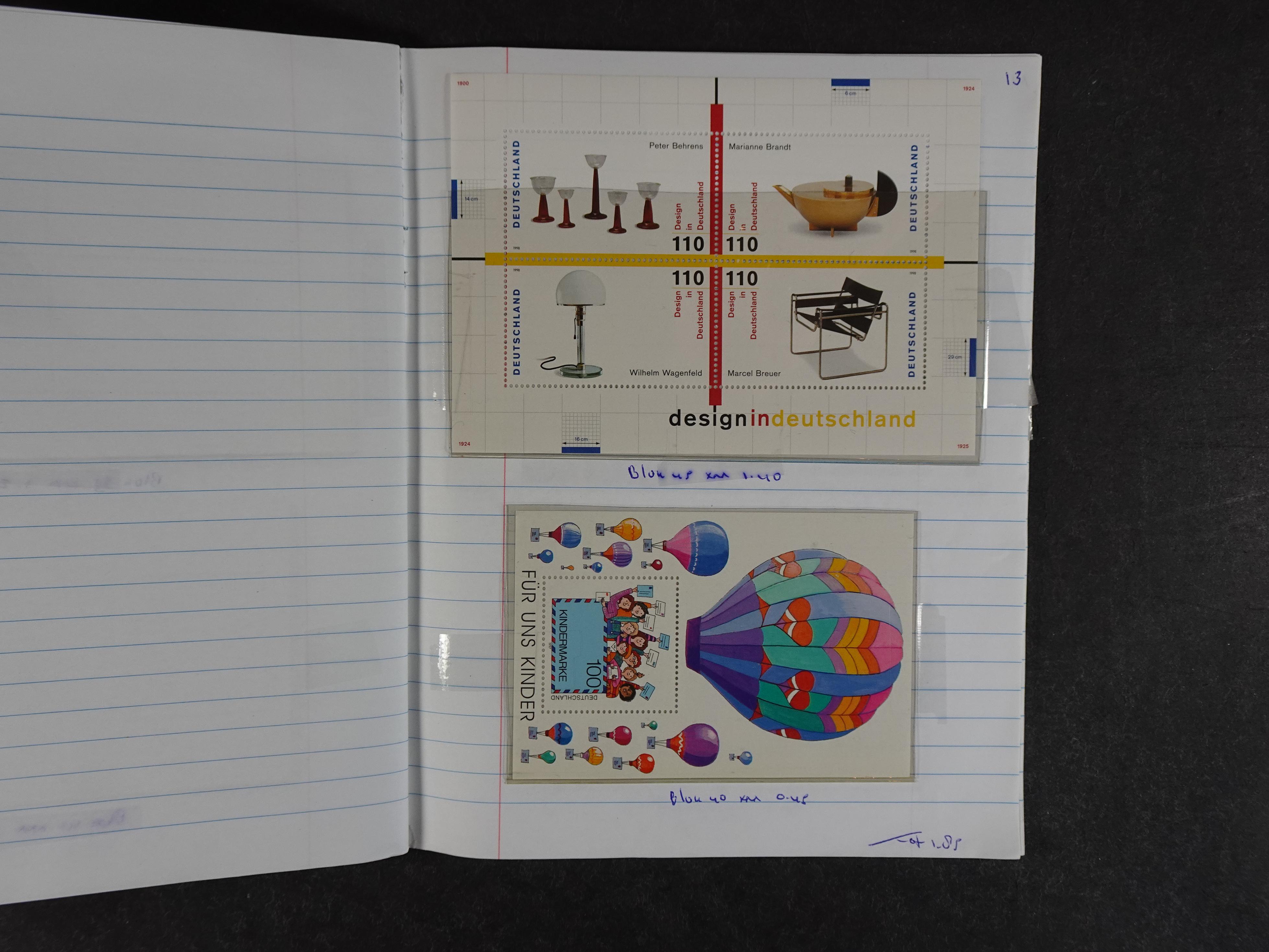 Mooie partij rondzendboekjes enorme restwaarde leuk voor weder verkoper.  169