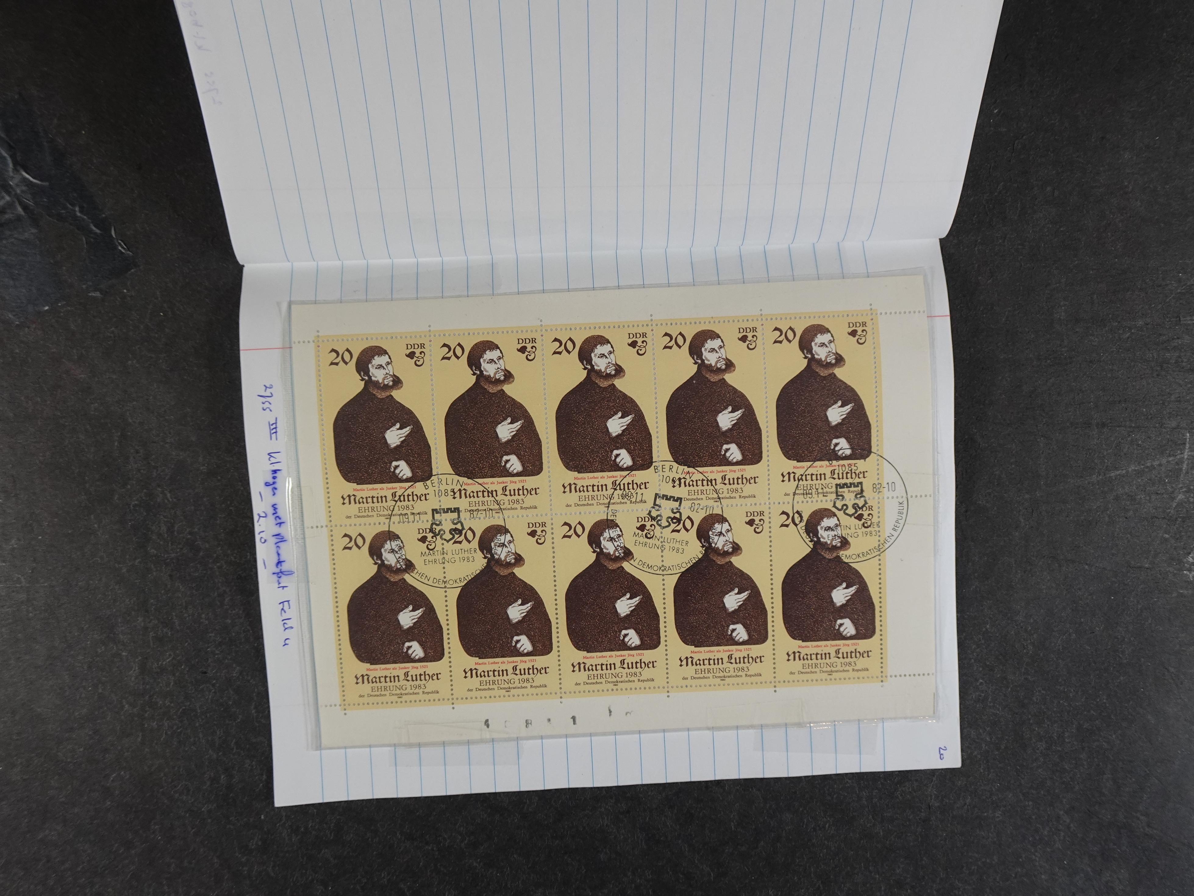 Mooie partij rondzendboekjes enorme restwaarde leuk voor weder verkoper.  174