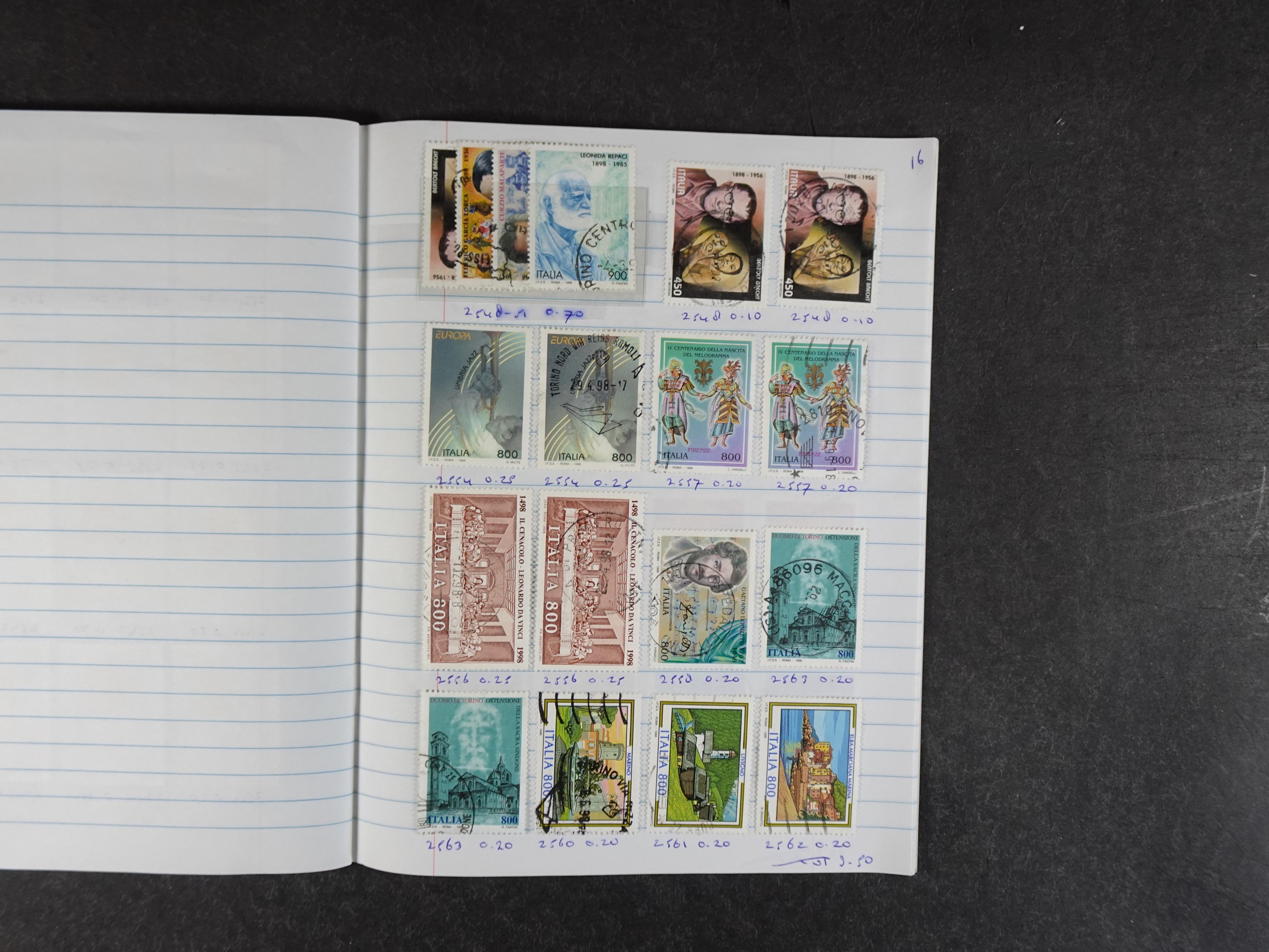 Mooie partij rondzendboekjes enorme restwaarde leuk voor weder verkoper.  190