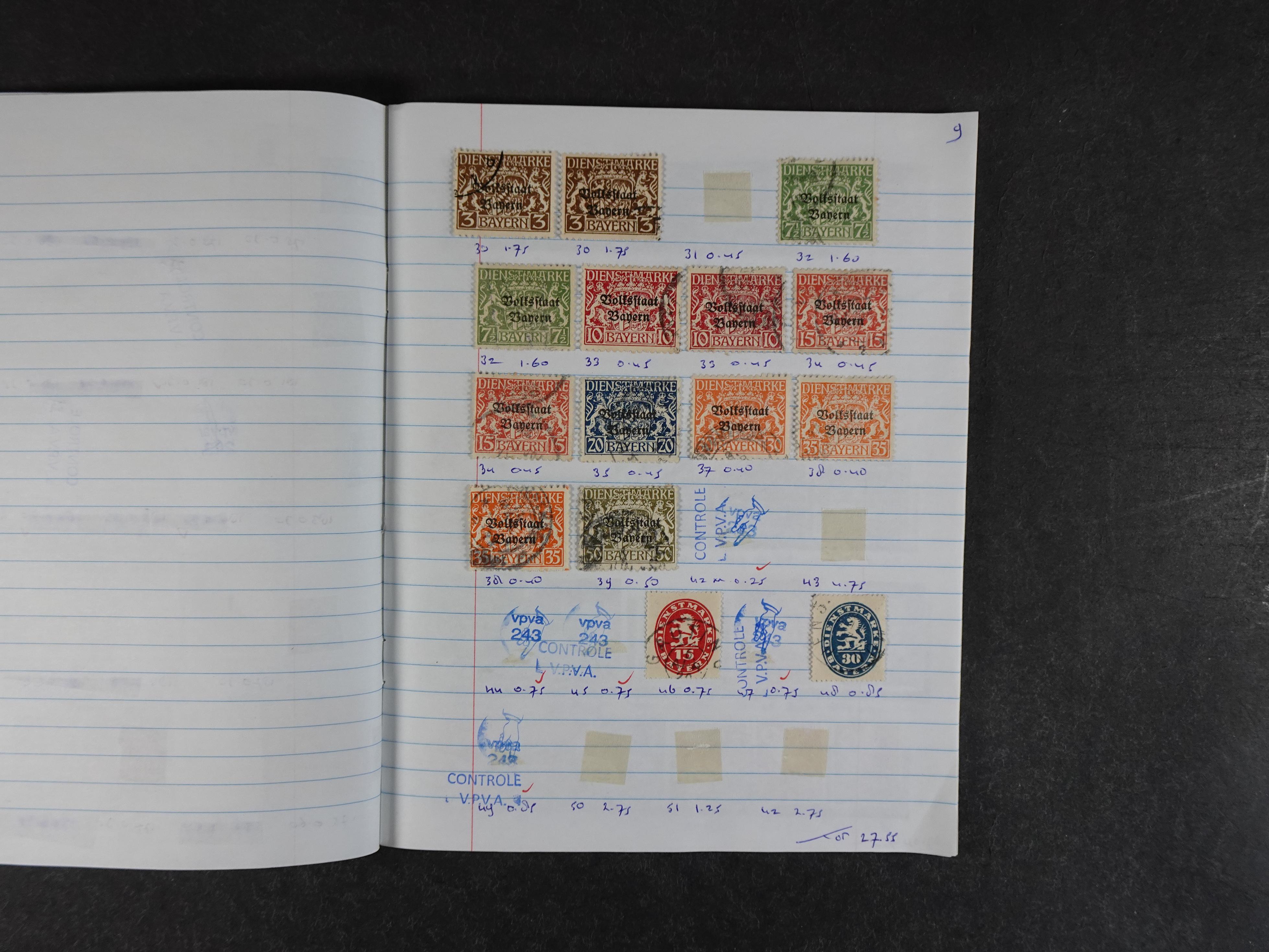 Mooie partij rondzendboekjes enorme restwaarde leuk voor weder verkoper.  224