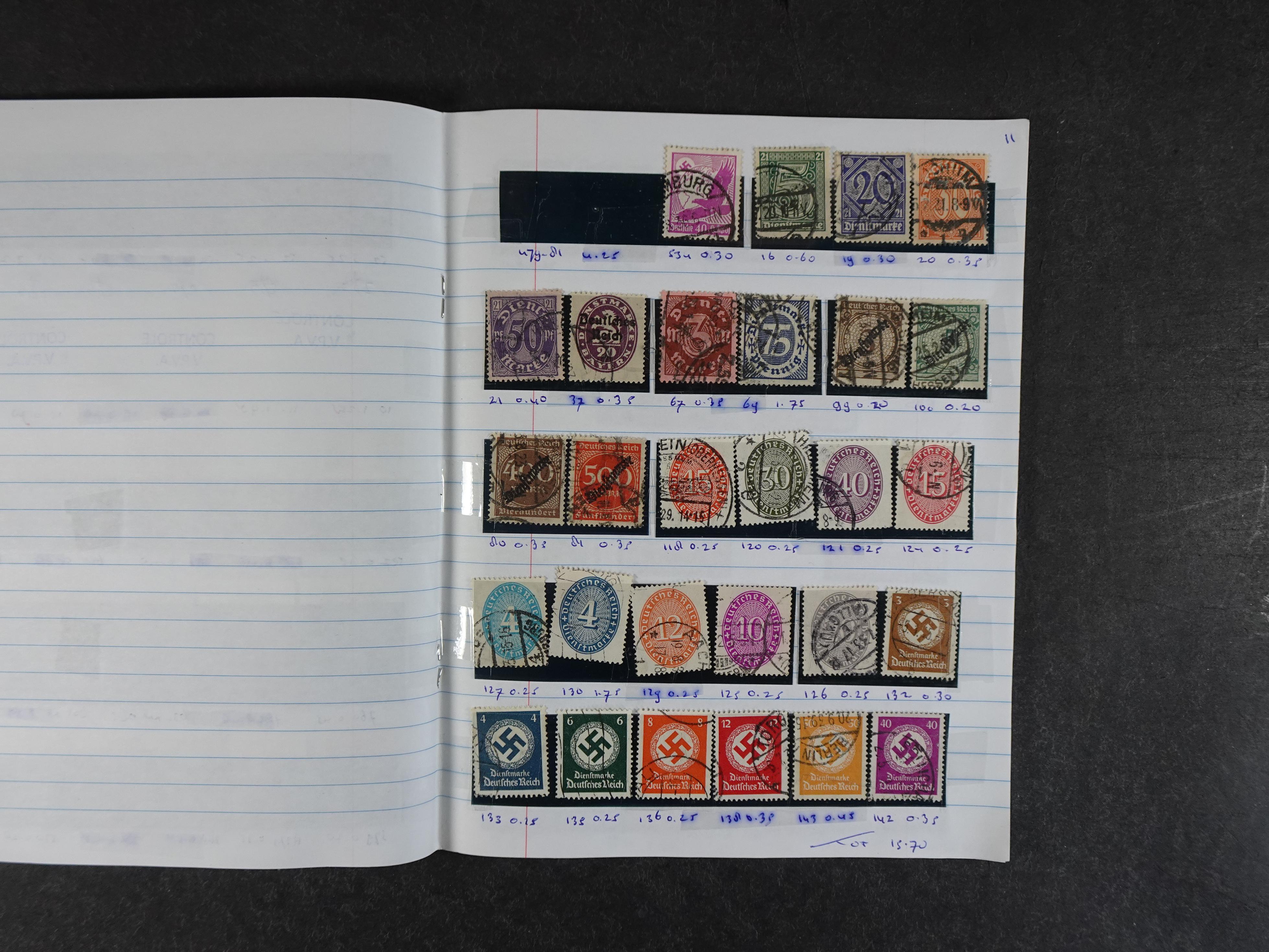 Mooie partij rondzendboekjes enorme restwaarde leuk voor weder verkoper.  226