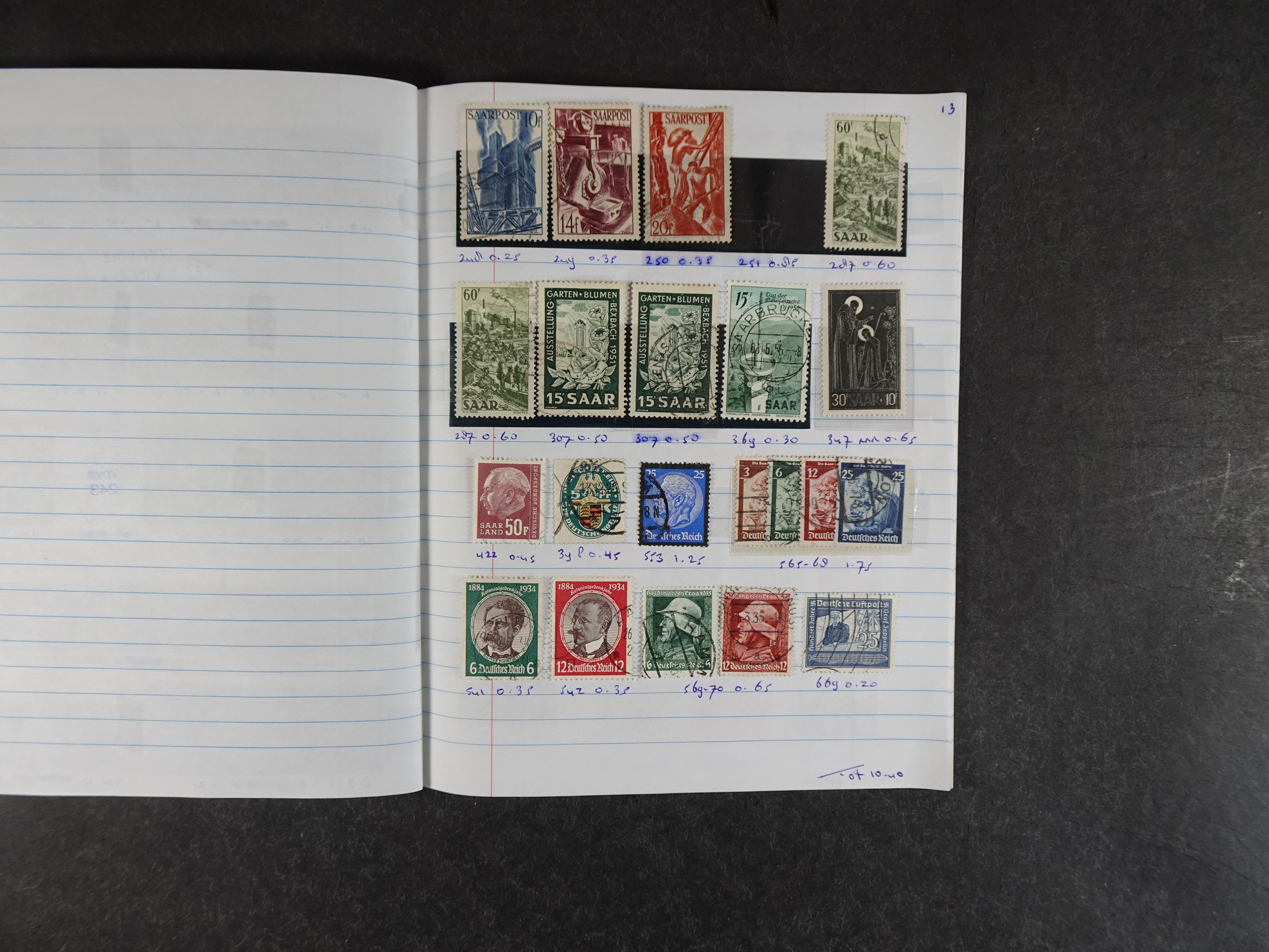 Mooie partij rondzendboekjes enorme restwaarde leuk voor weder verkoper.  228