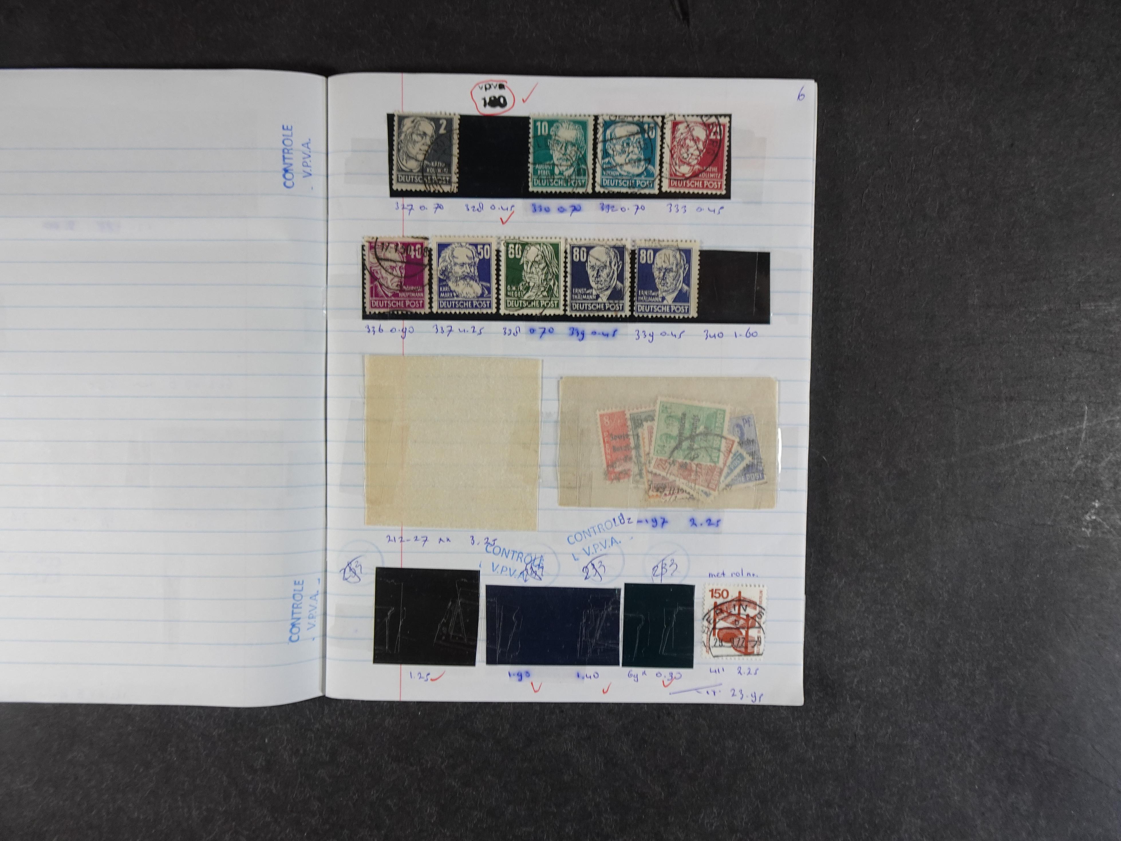 Mooie partij rondzendboekjes enorme restwaarde leuk voor weder verkoper.  240