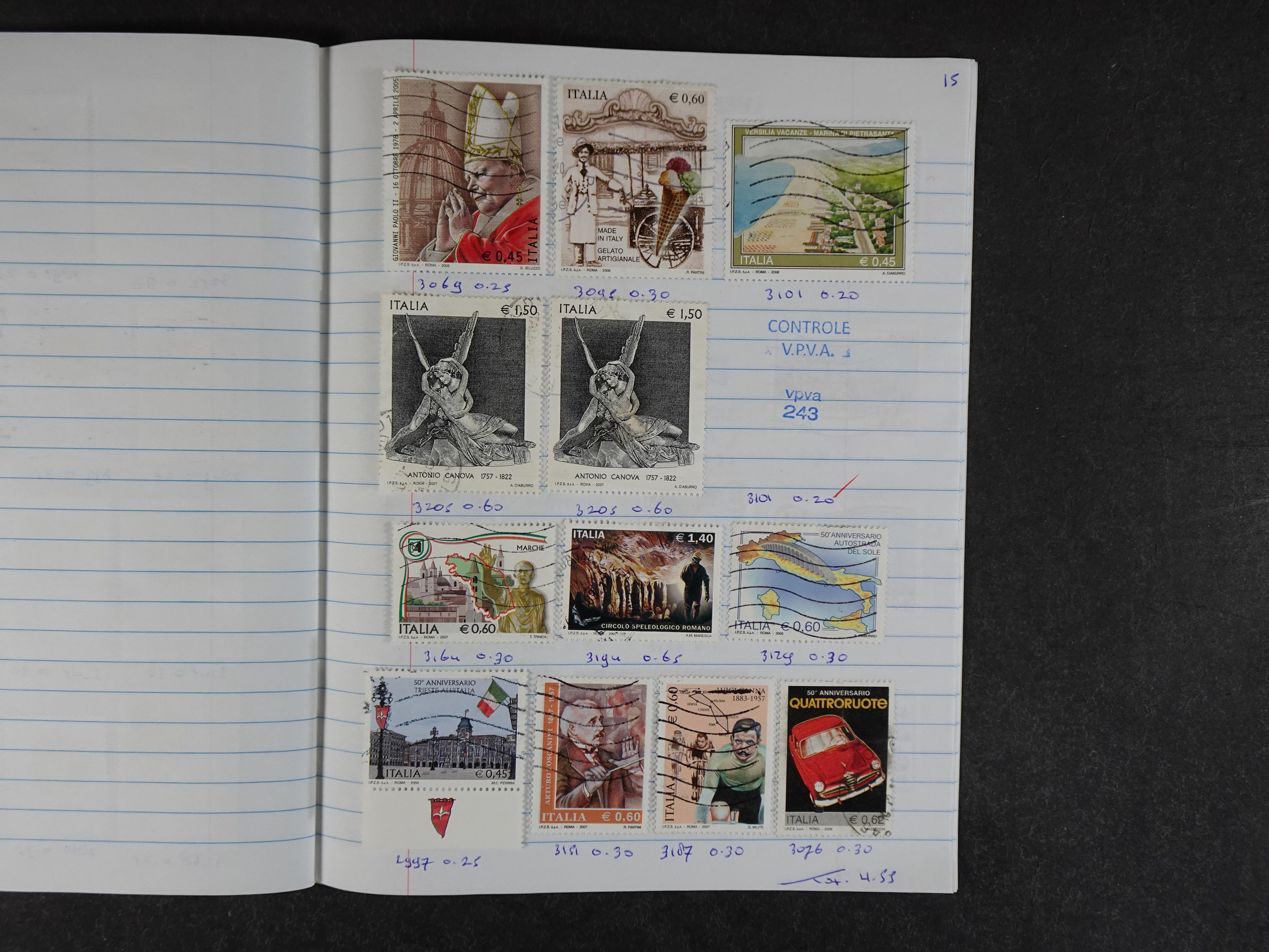 Mooie partij rondzendboekjes enorme restwaarde leuk voor weder verkoper.  355