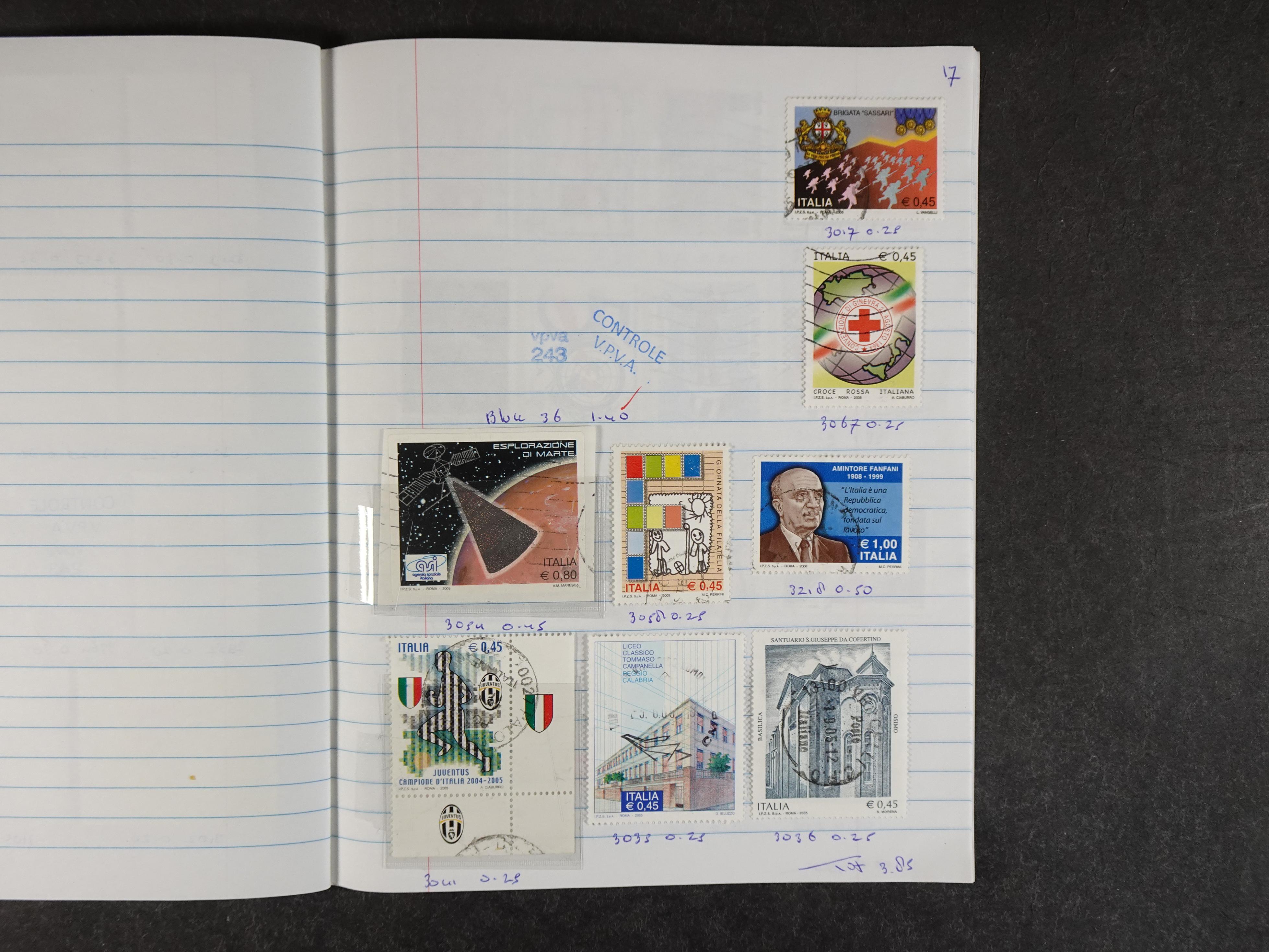 Mooie partij rondzendboekjes enorme restwaarde leuk voor weder verkoper.  357