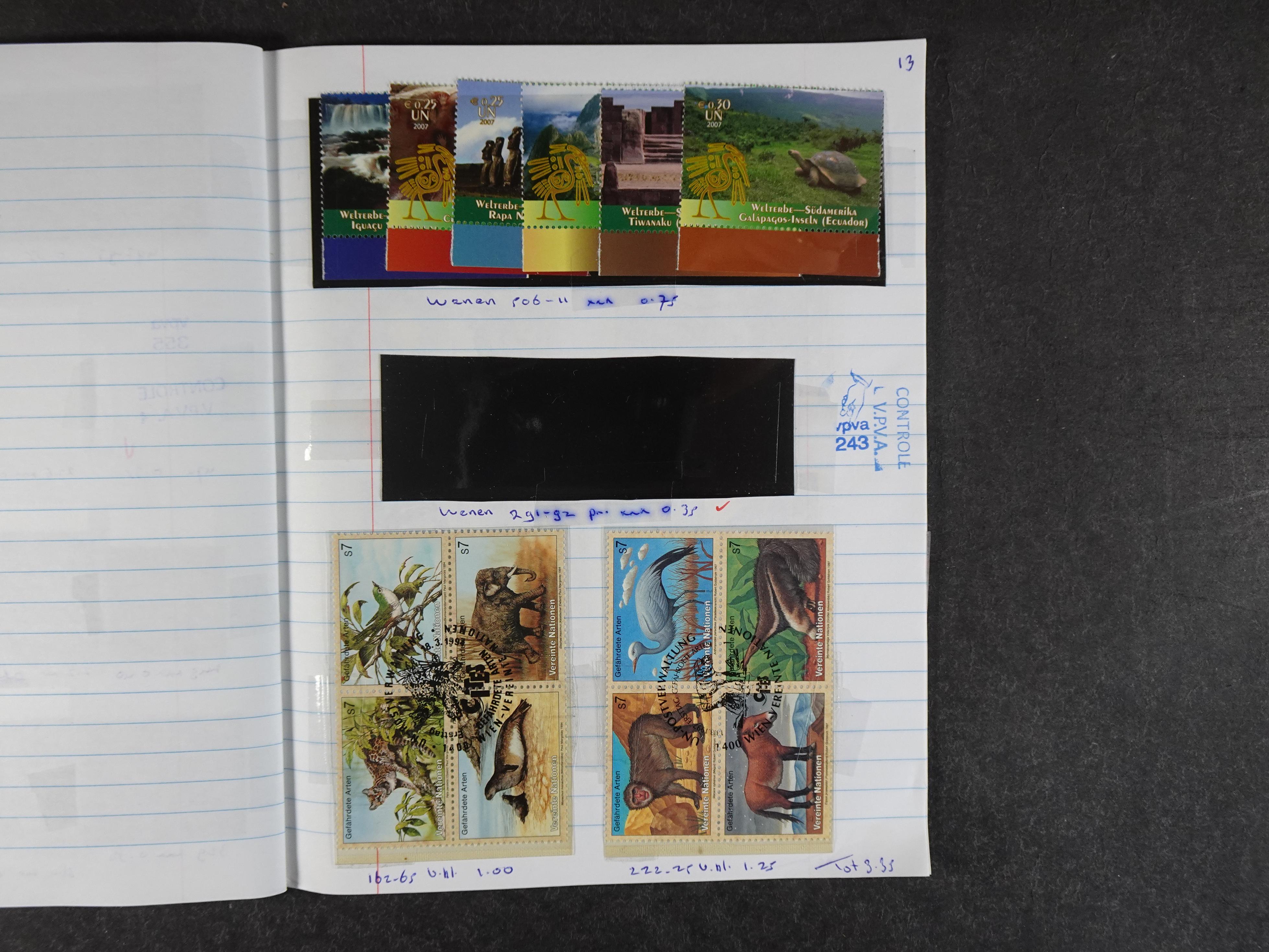 Mooie partij rondzendboekjes enorme restwaarde leuk voor weder verkoper.  373