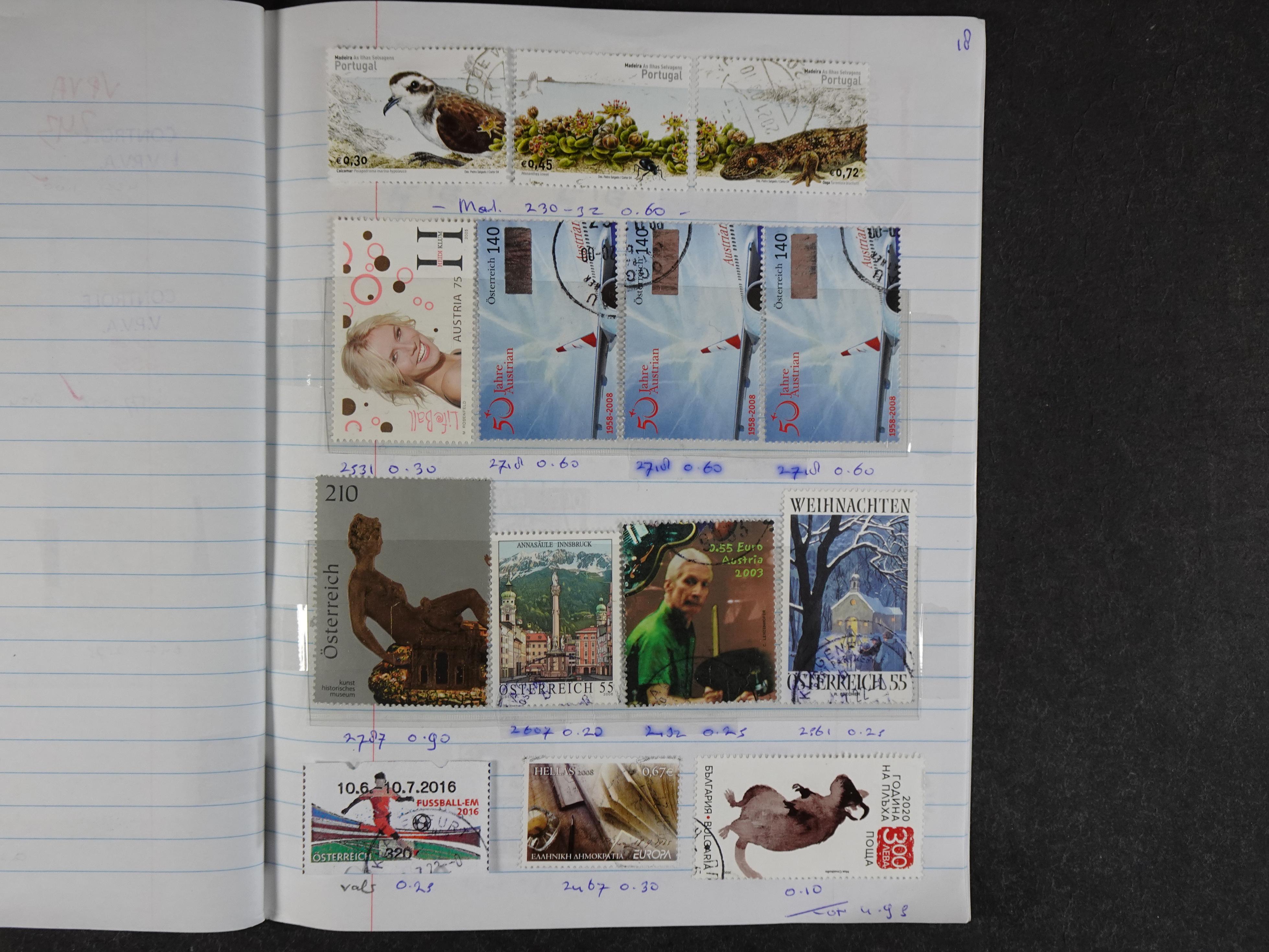 Mooie partij rondzendboekjes enorme restwaarde leuk voor weder verkoper.  418