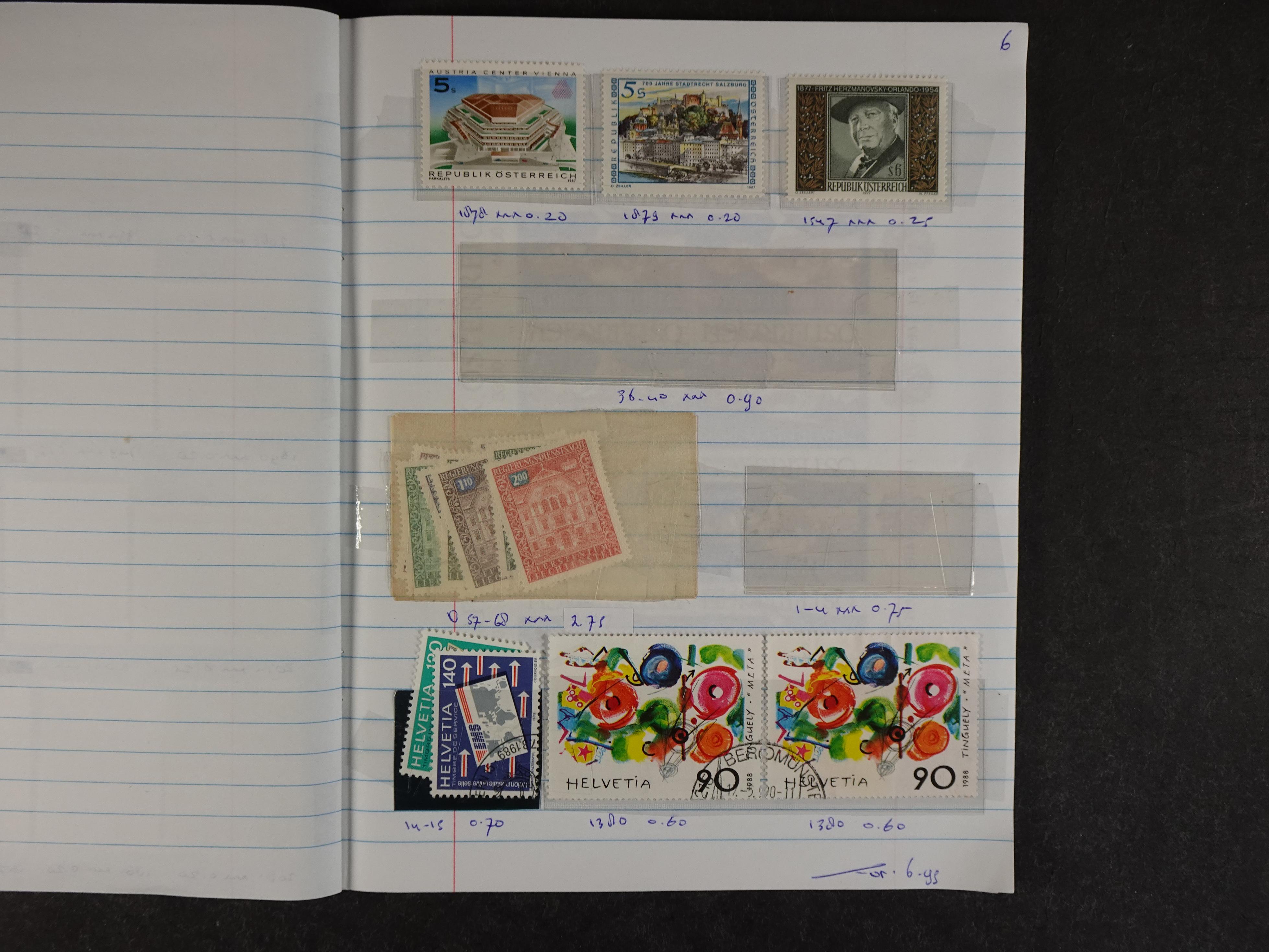 Mooie partij rondzendboekjes enorme restwaarde leuk voor weder verkoper.  455