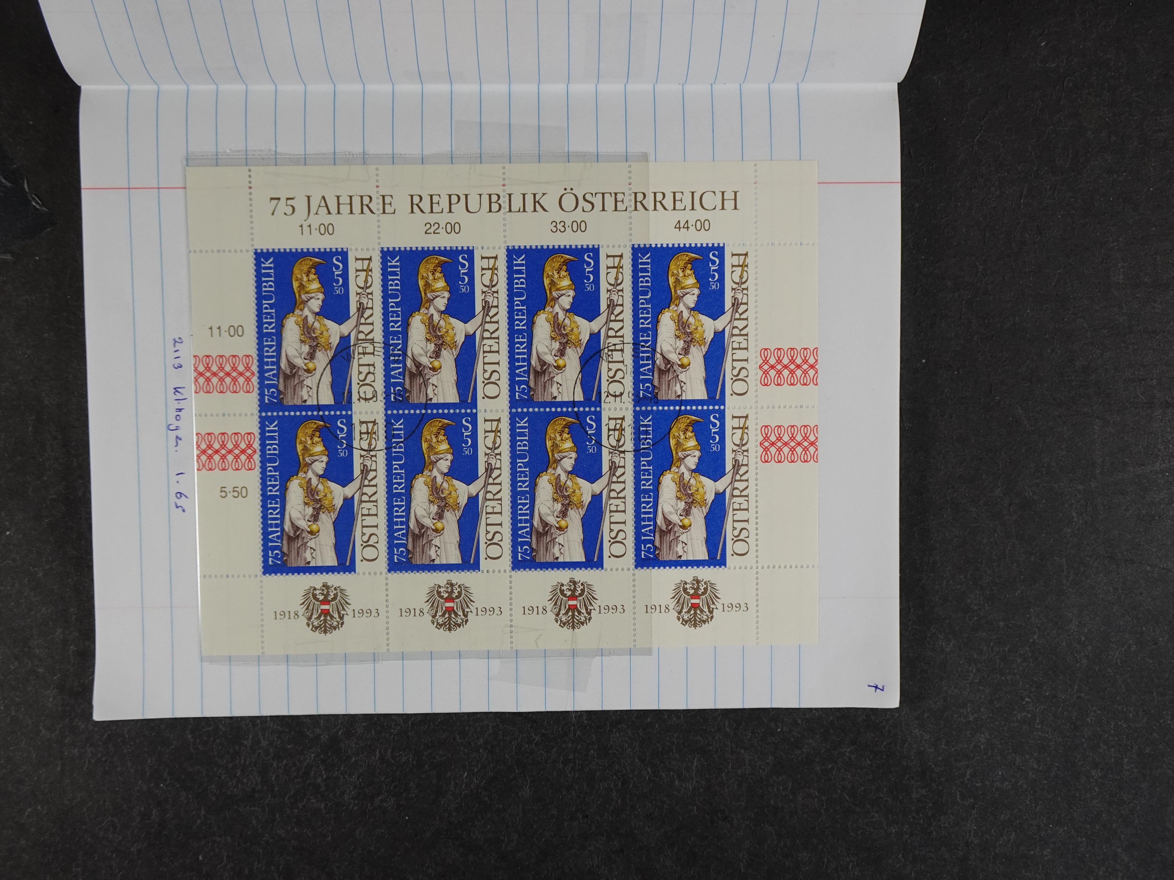 Mooie partij rondzendboekjes enorme restwaarde leuk voor weder verkoper.  456