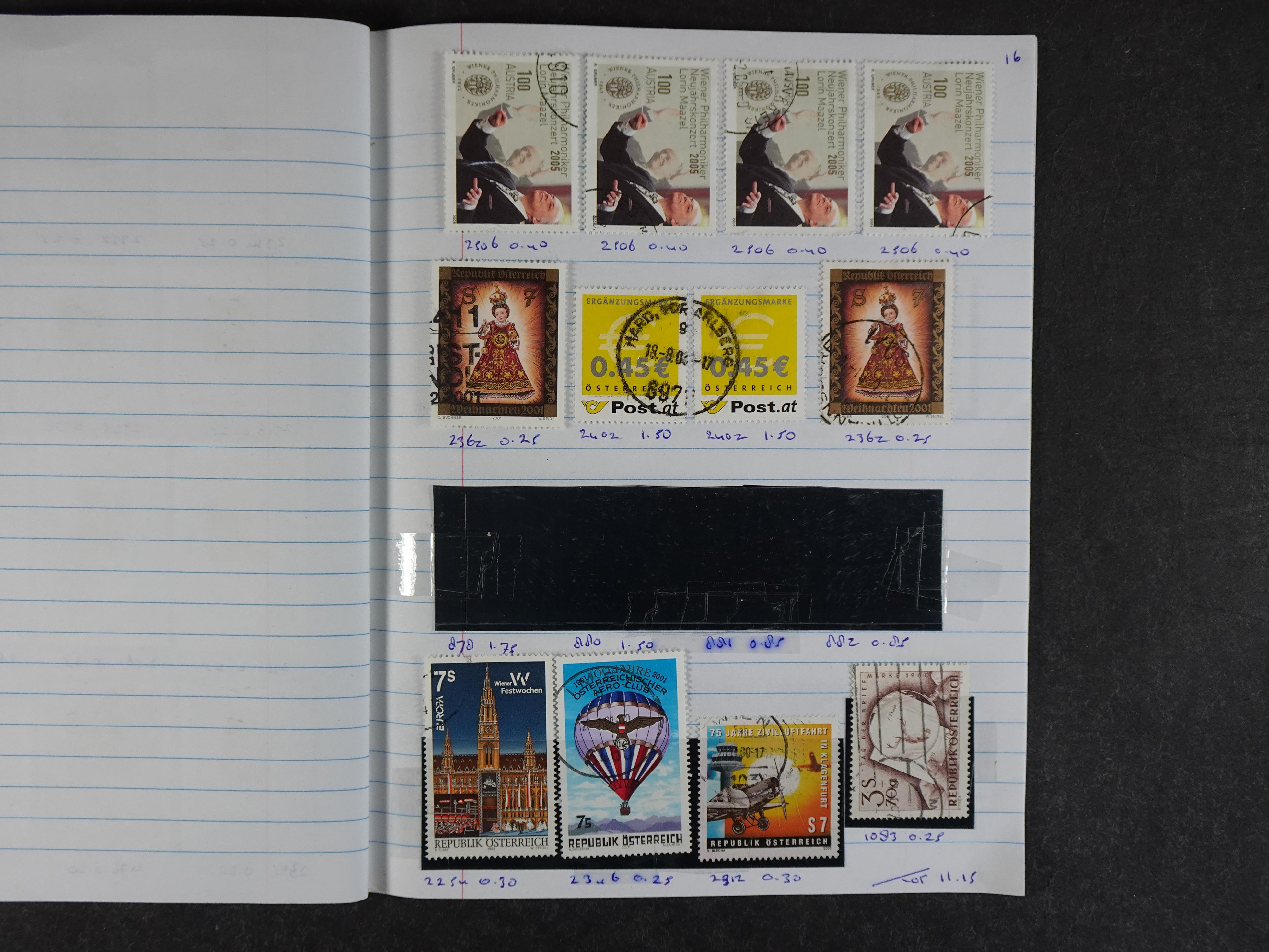 Mooie partij rondzendboekjes enorme restwaarde leuk voor weder verkoper.  465