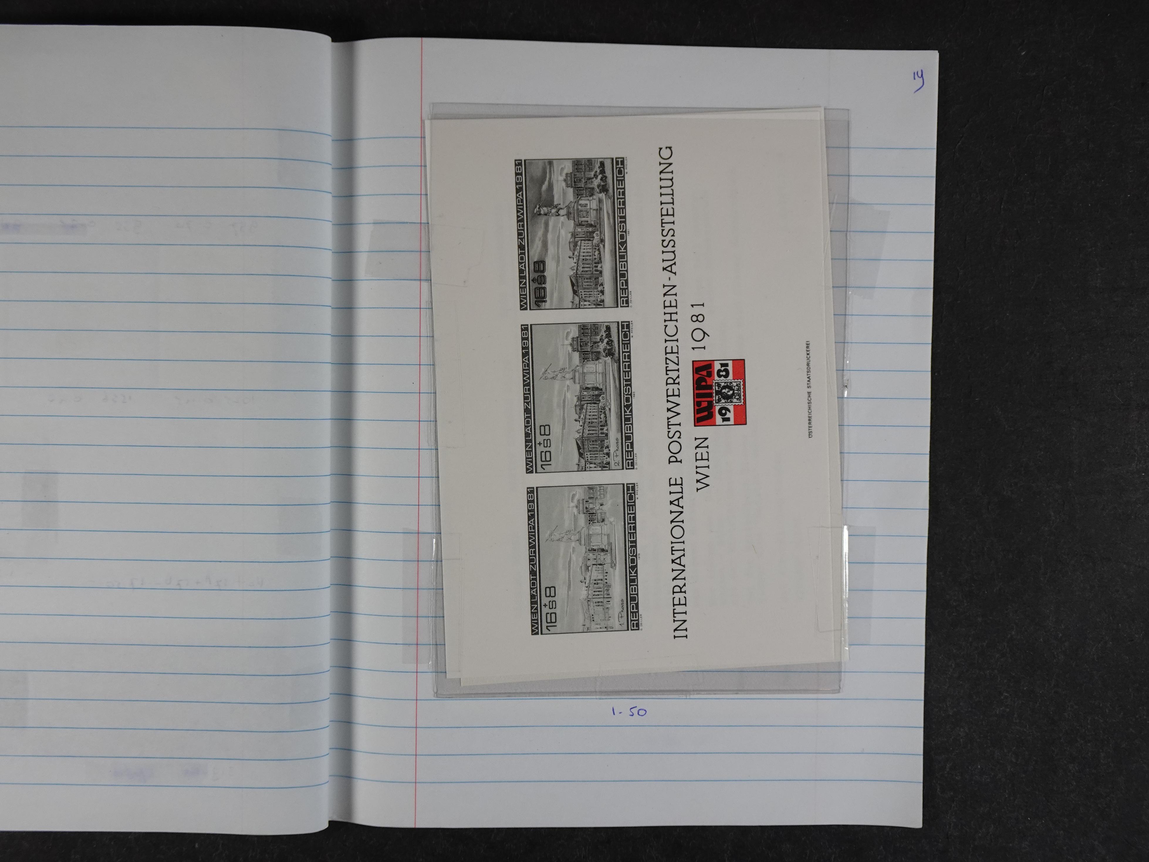 Mooie partij rondzendboekjes enorme restwaarde leuk voor weder verkoper.  468