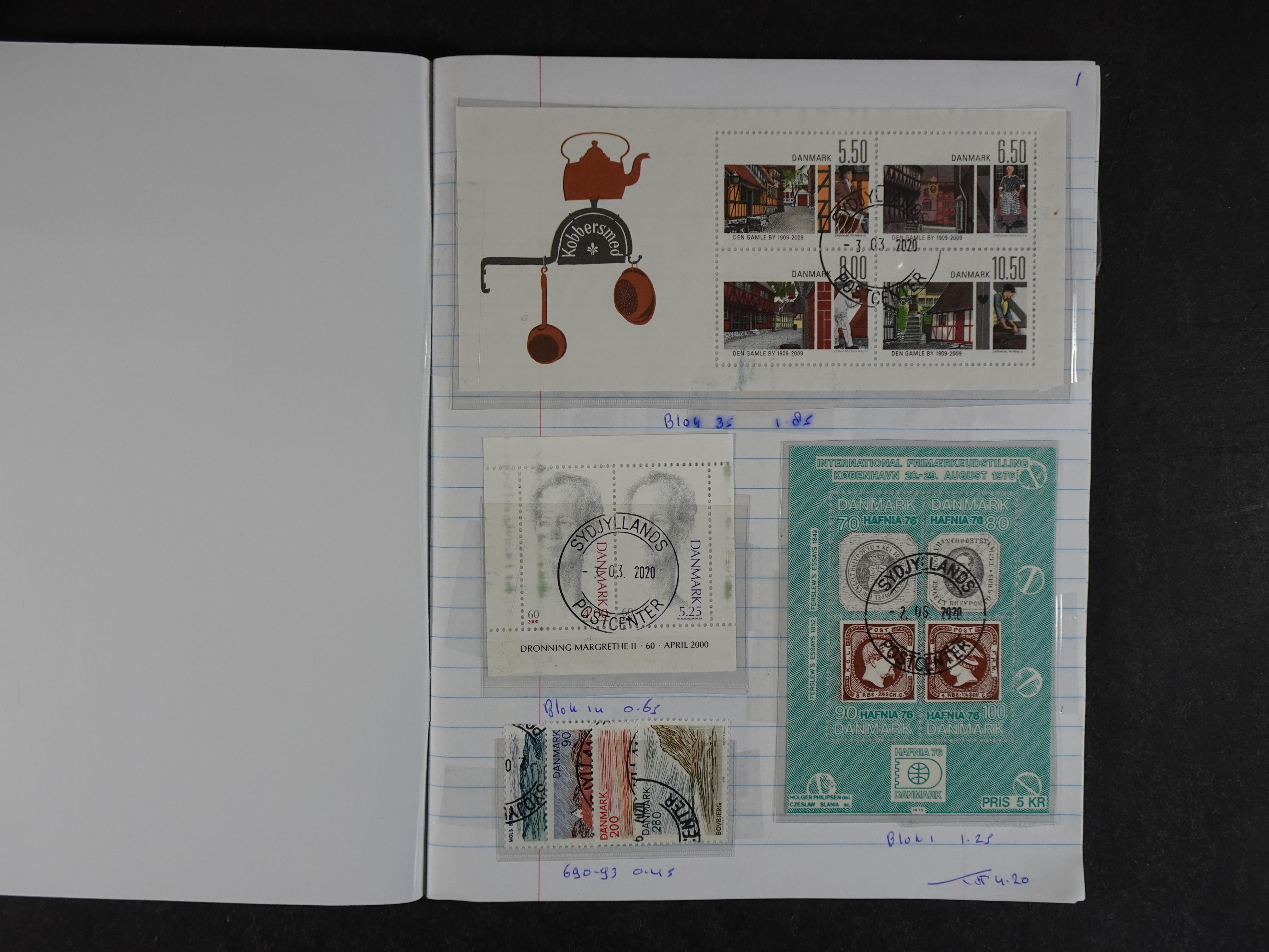 Mooie partij rondzendboekjes enorme restwaarde leuk voor weder verkoper.  490