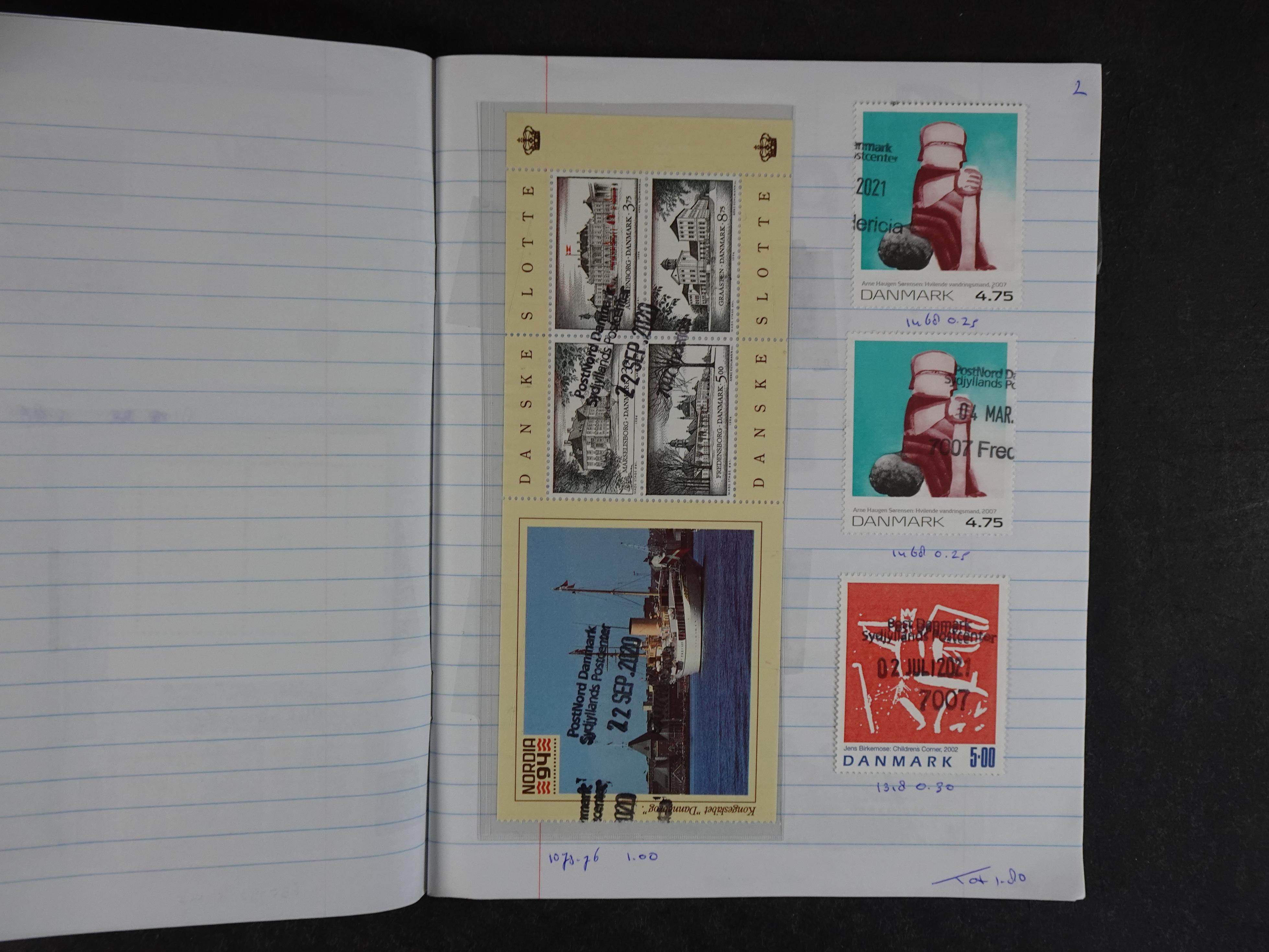 Mooie partij rondzendboekjes enorme restwaarde leuk voor weder verkoper.  491