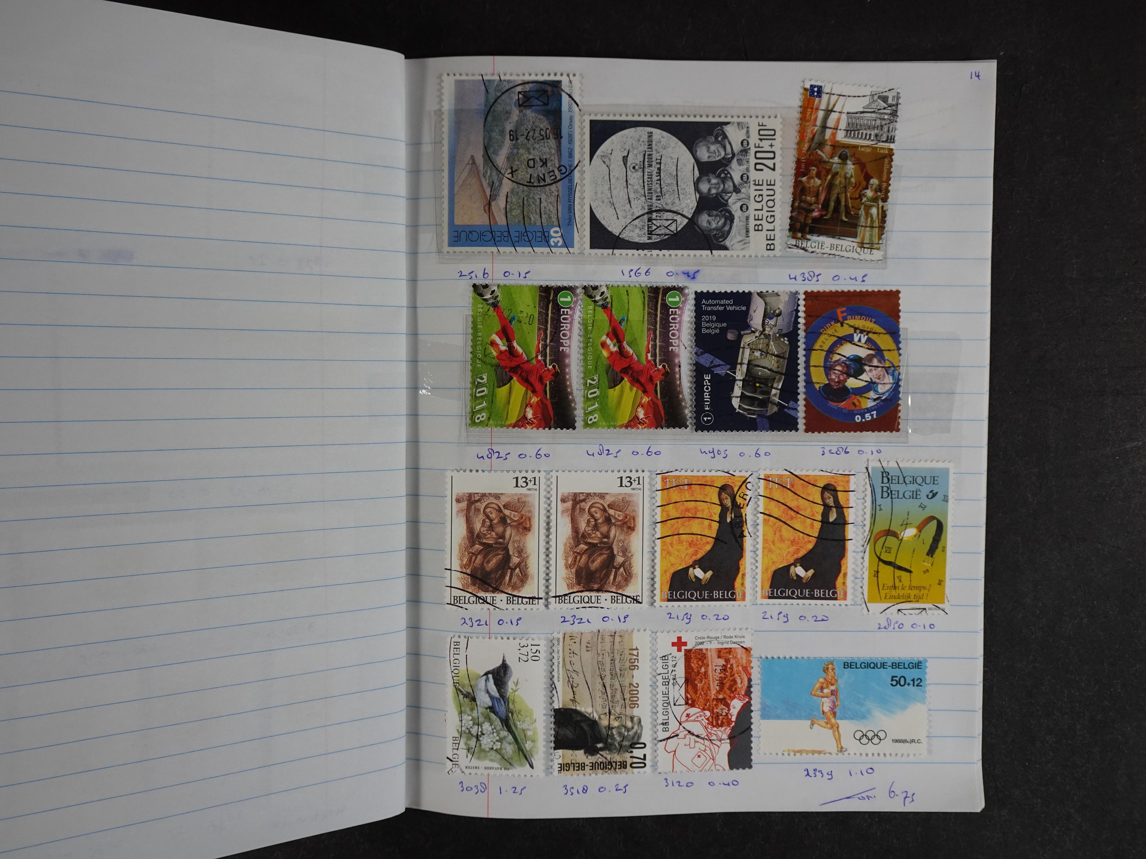 Mooie partij rondzendboekjes enorme restwaarde leuk voor weder verkoper.  503