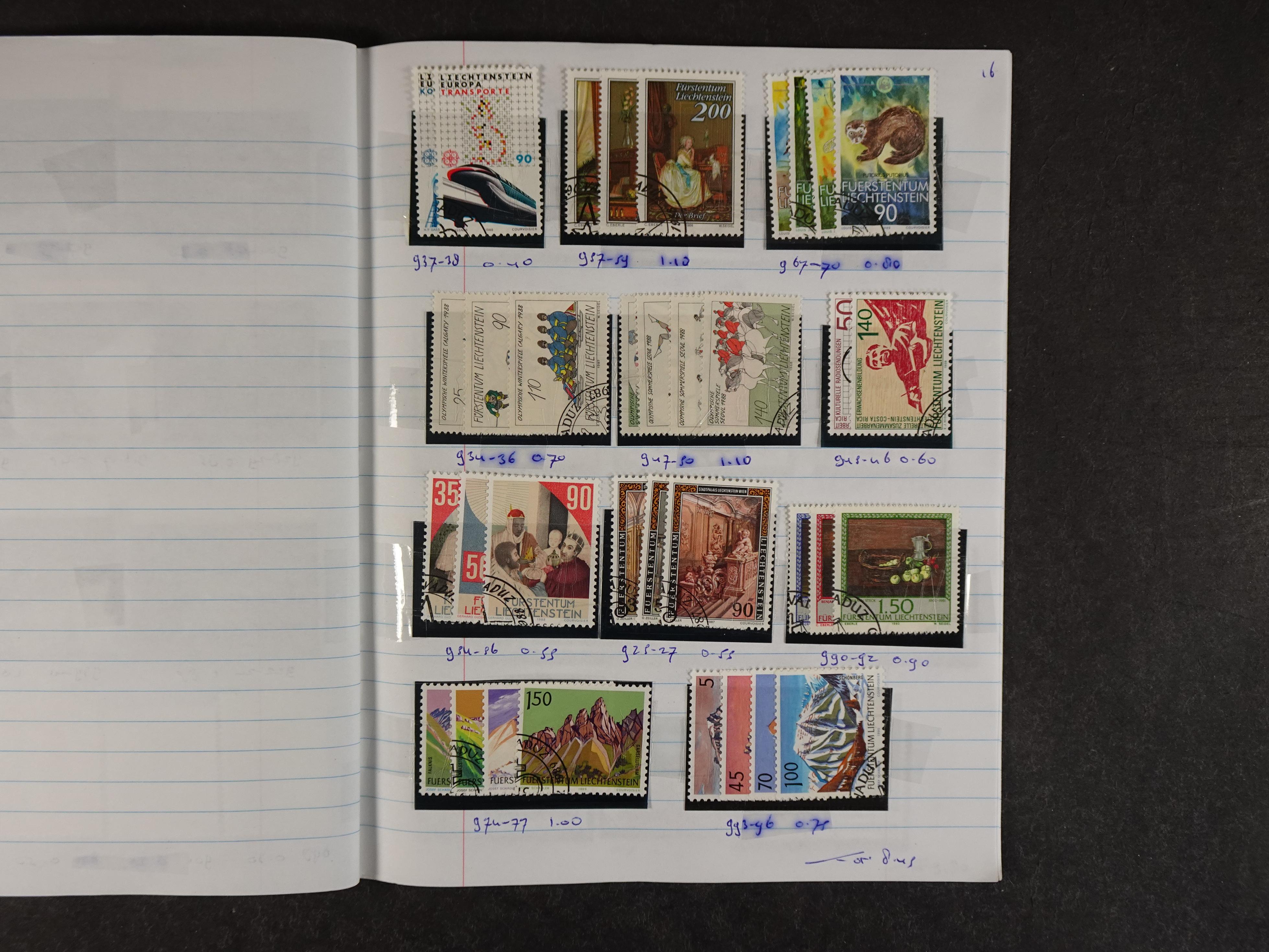 Mooie partij rondzendboekjes enorme restwaarde leuk voor weder verkoper.  526