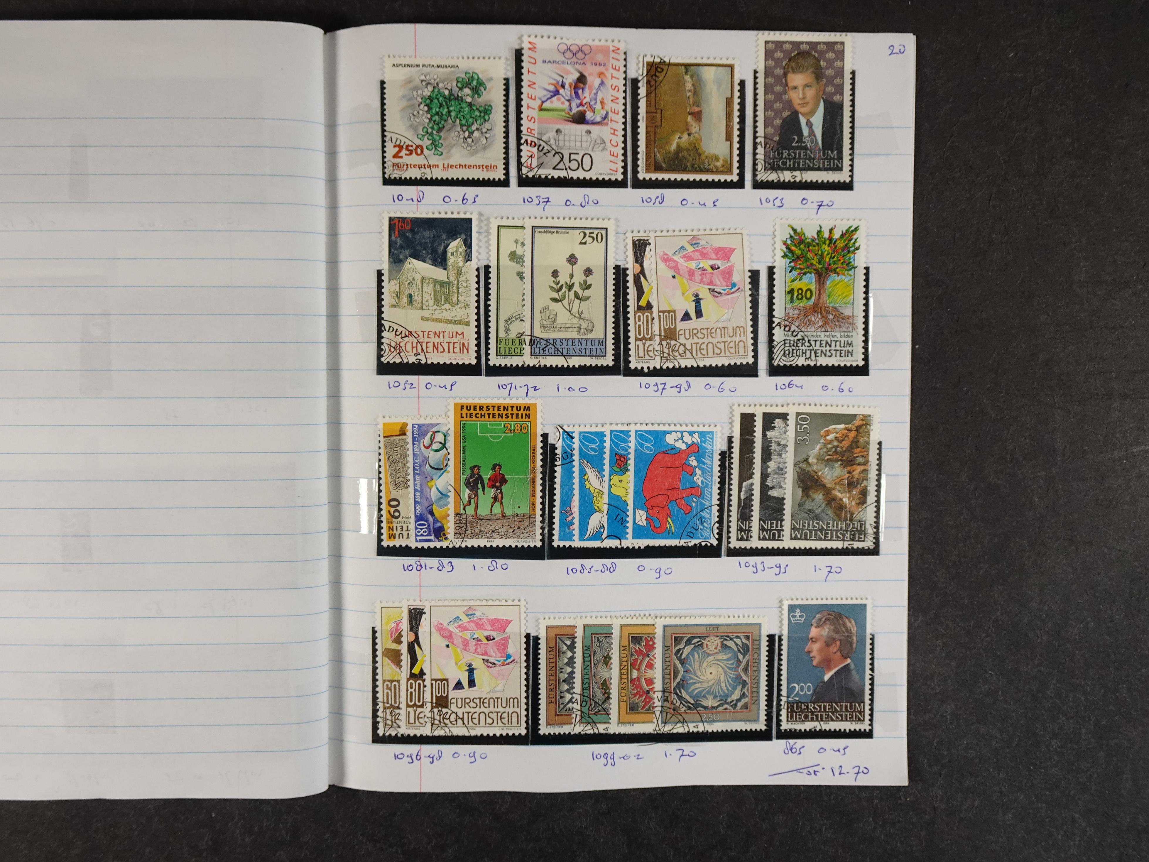 Mooie partij rondzendboekjes enorme restwaarde leuk voor weder verkoper.  530