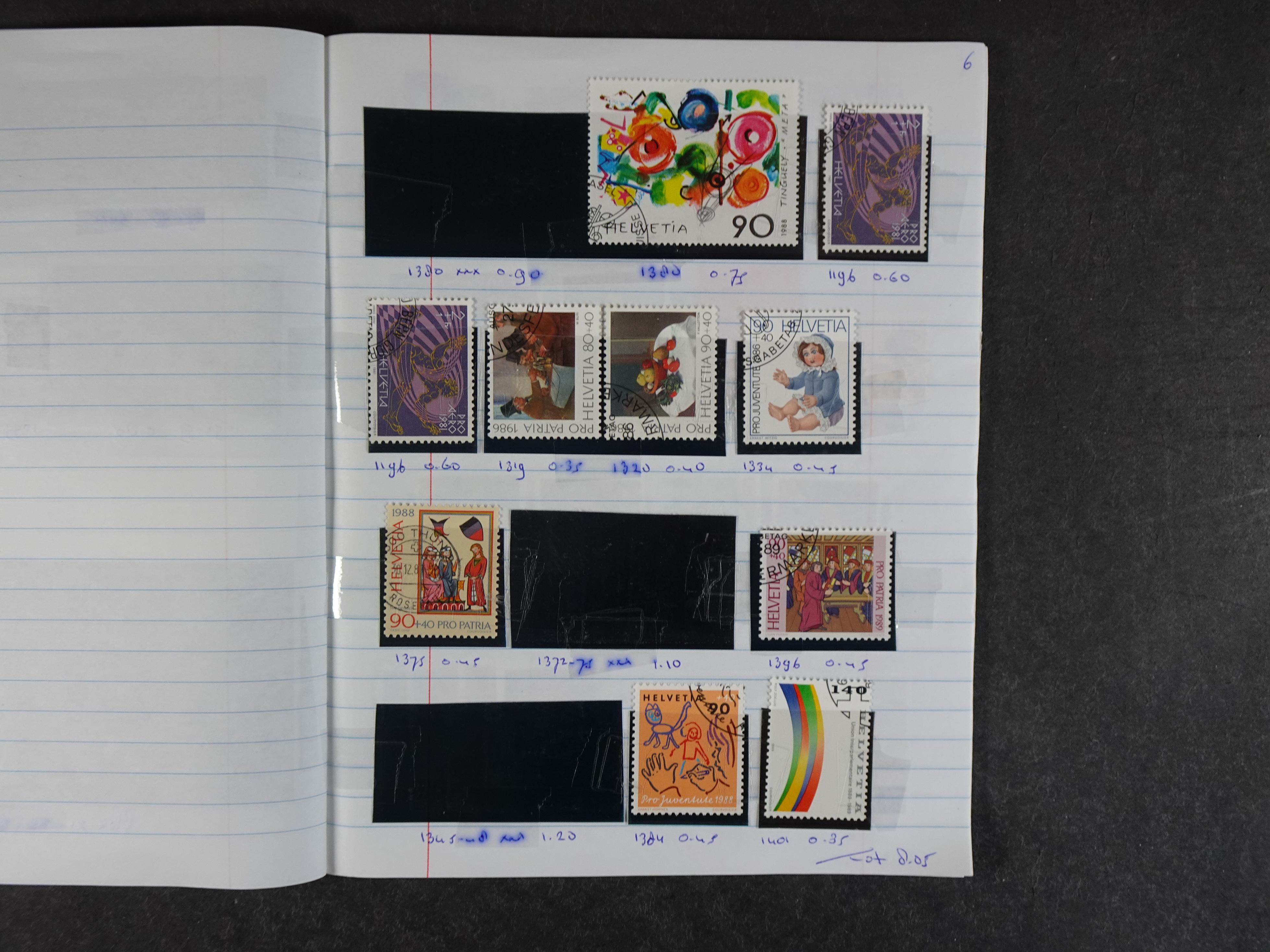 Mooie partij rondzendboekjes enorme restwaarde leuk voor weder verkoper.  536