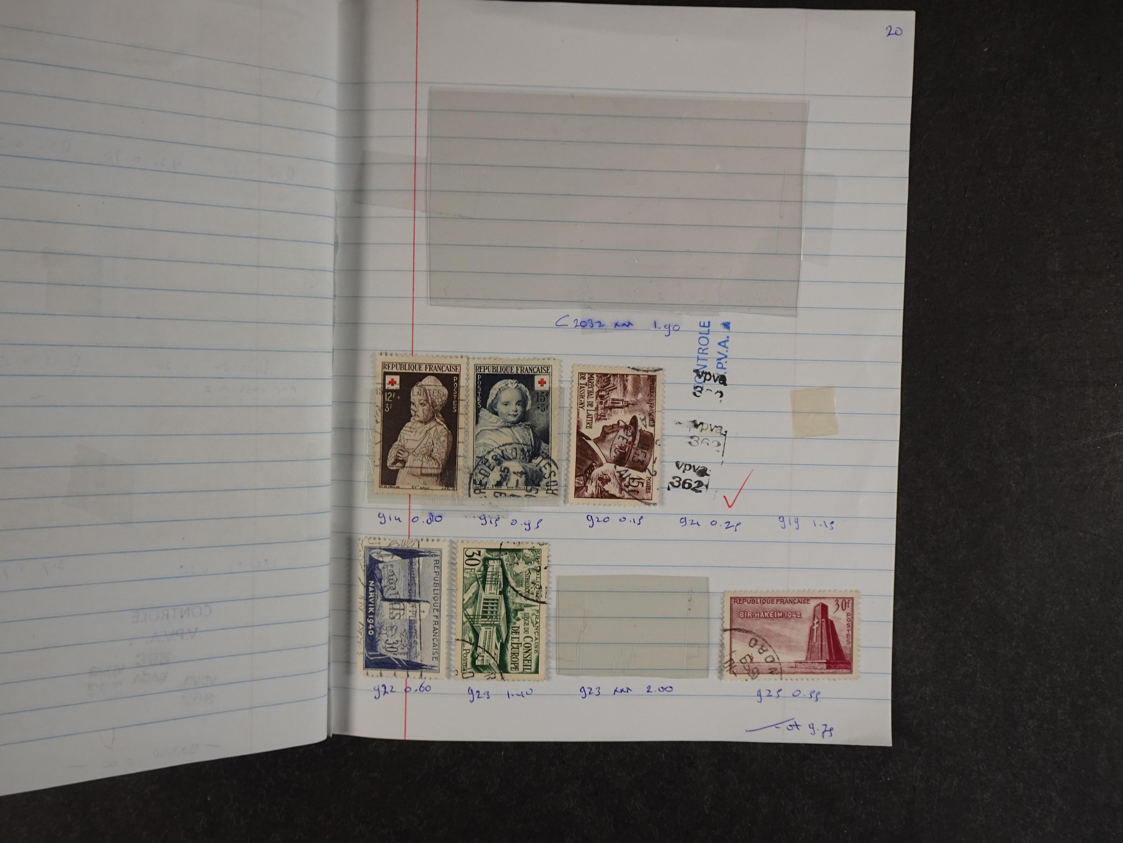 Mooie partij rondzendboekjes enorme restwaarde leuk voor weder verkoper.  546