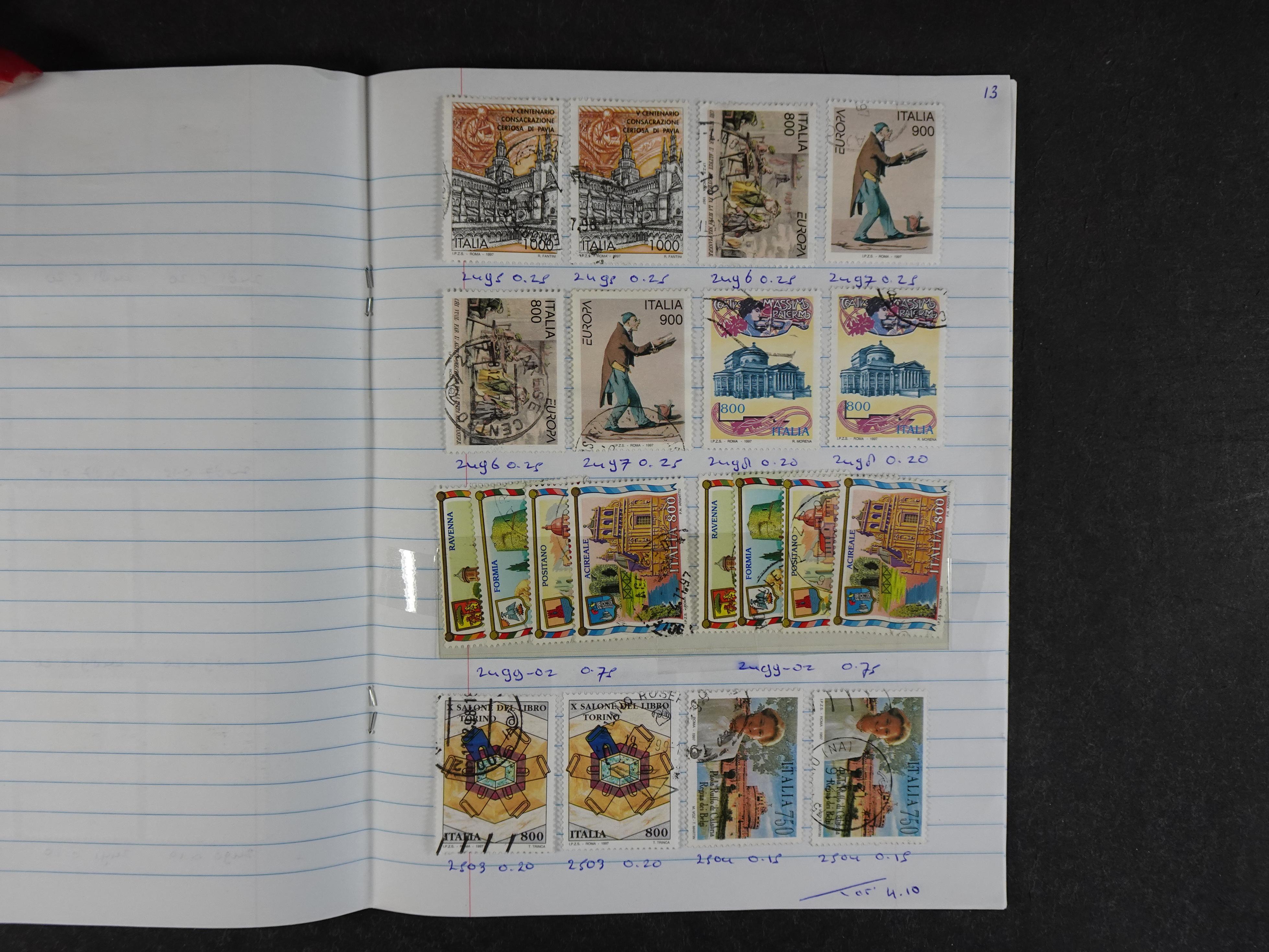 Mooie partij rondzendboekjes enorme restwaarde leuk voor weder verkoper.  562