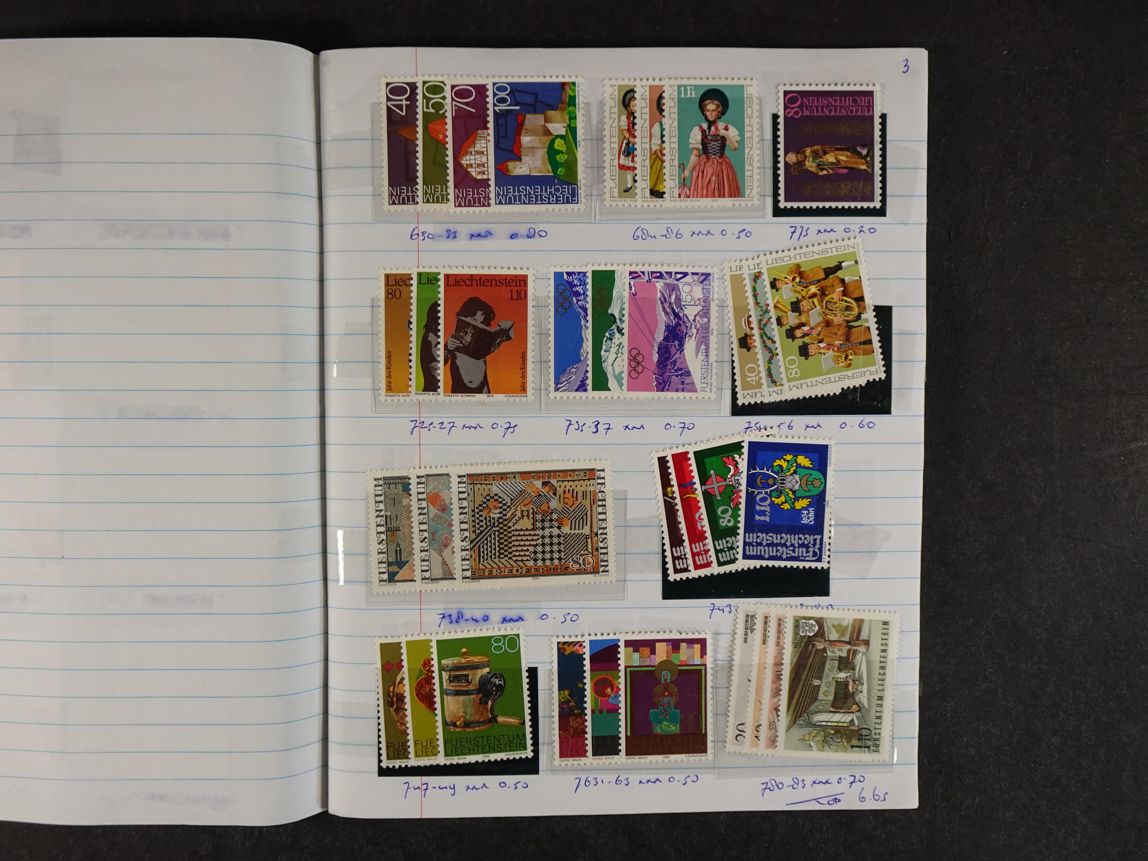 Mooie partij rondzendboekjes enorme restwaarde leuk voor weder verkoper.  590