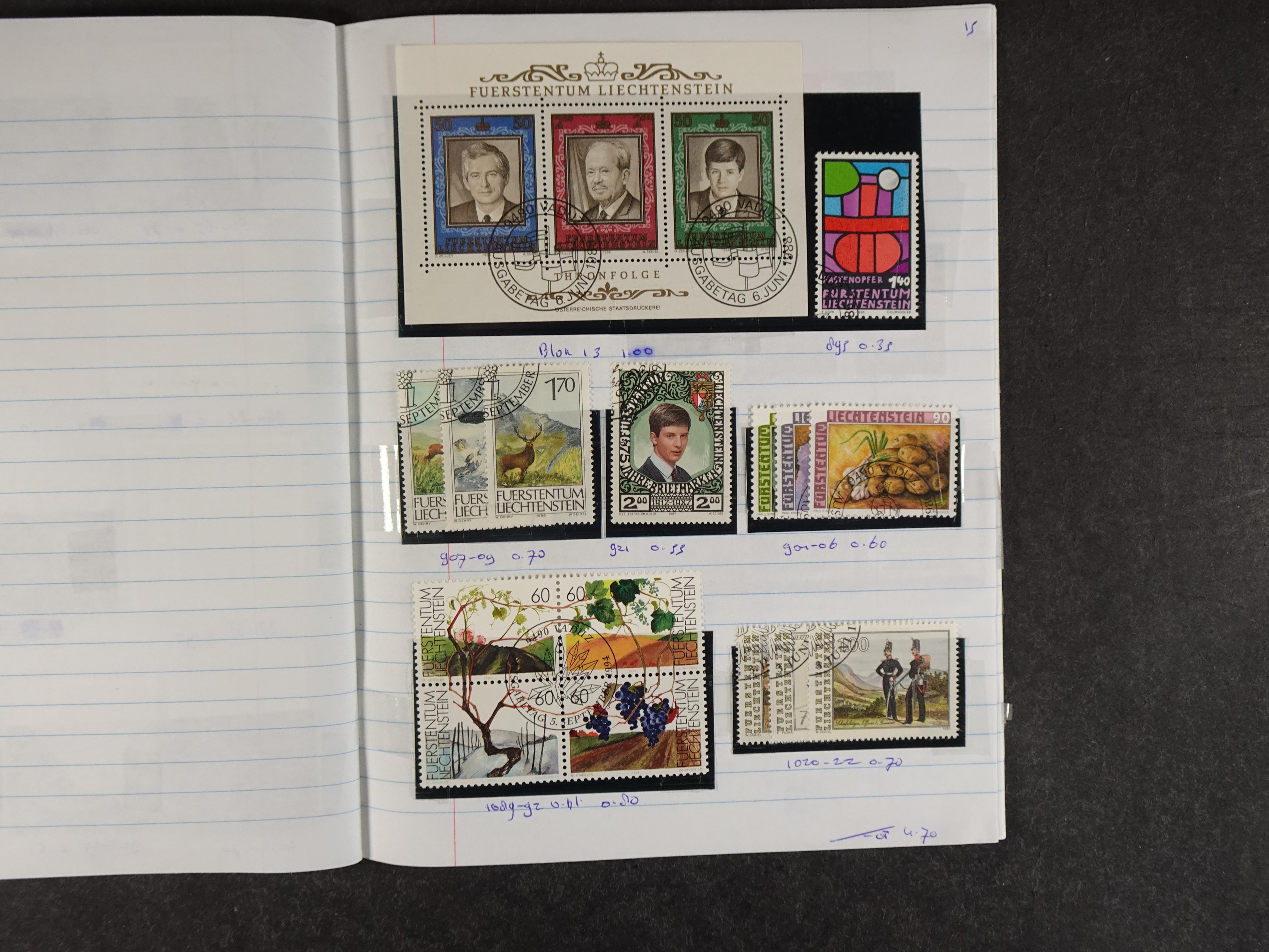 Mooie partij rondzendboekjes enorme restwaarde leuk voor weder verkoper.  614