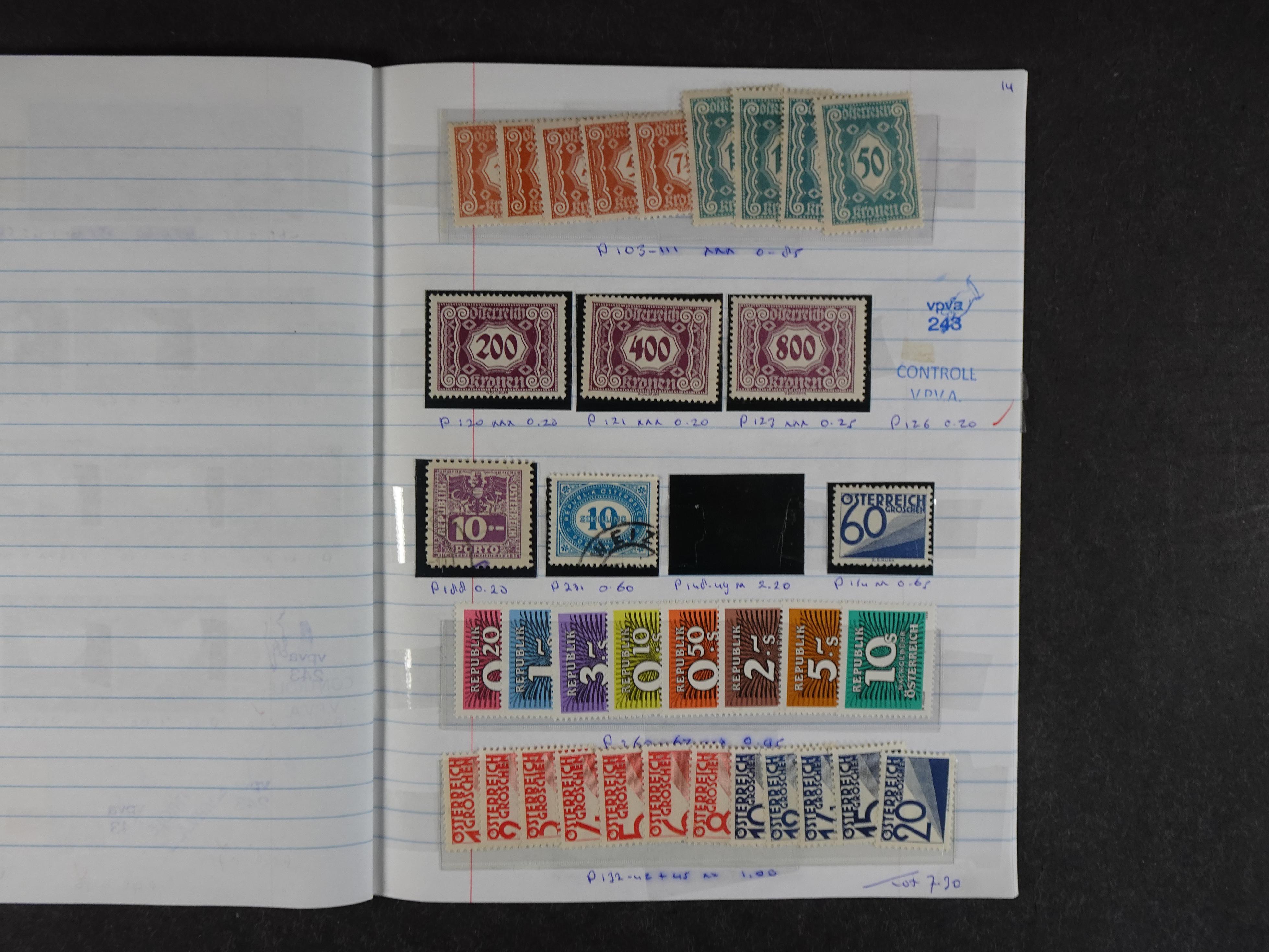 Mooie partij rondzendboekjes enorme restwaarde leuk voor weder verkoper.  639