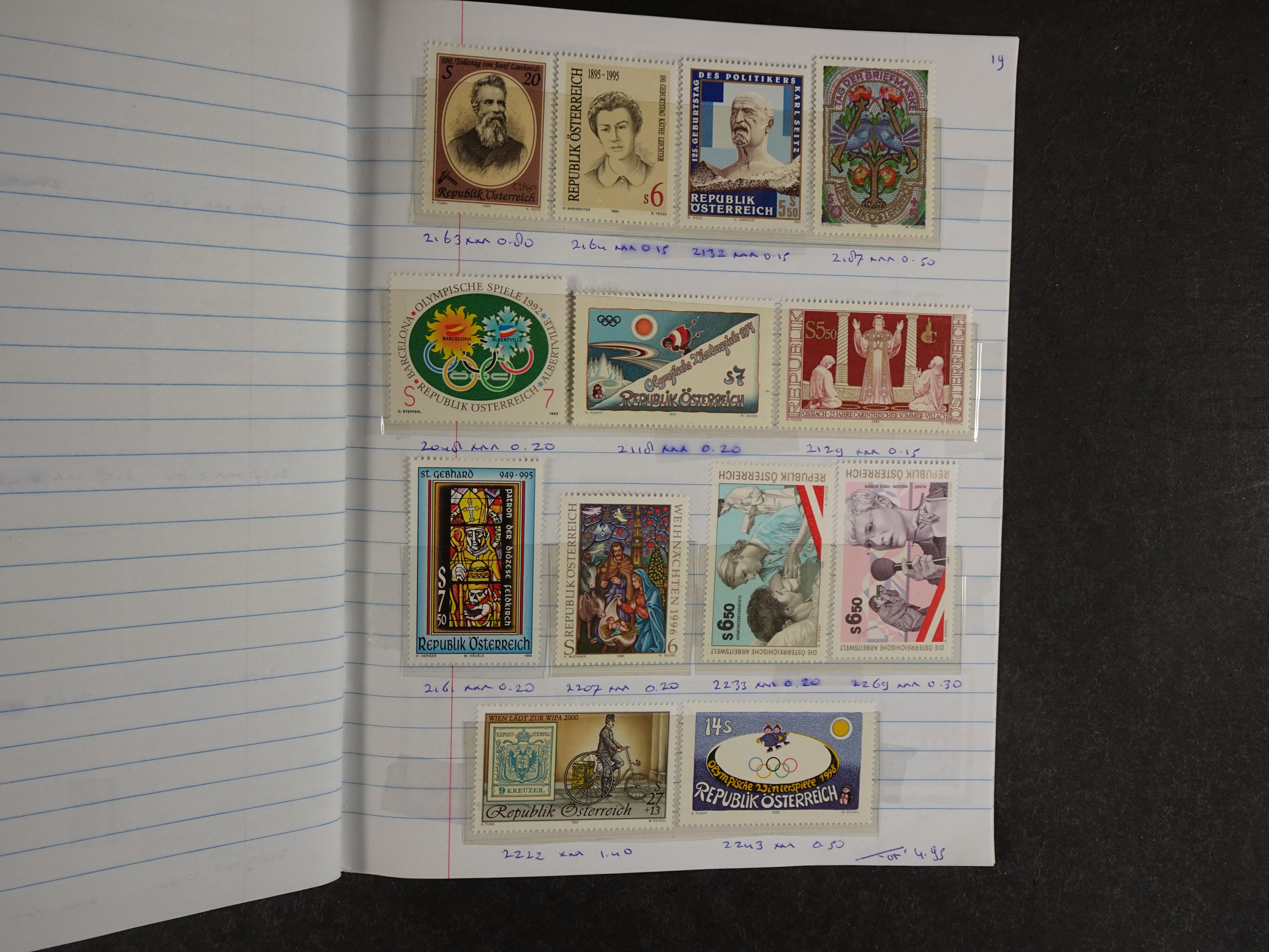 Mooie partij rondzendboekjes enorme restwaarde leuk voor weder verkoper.  644