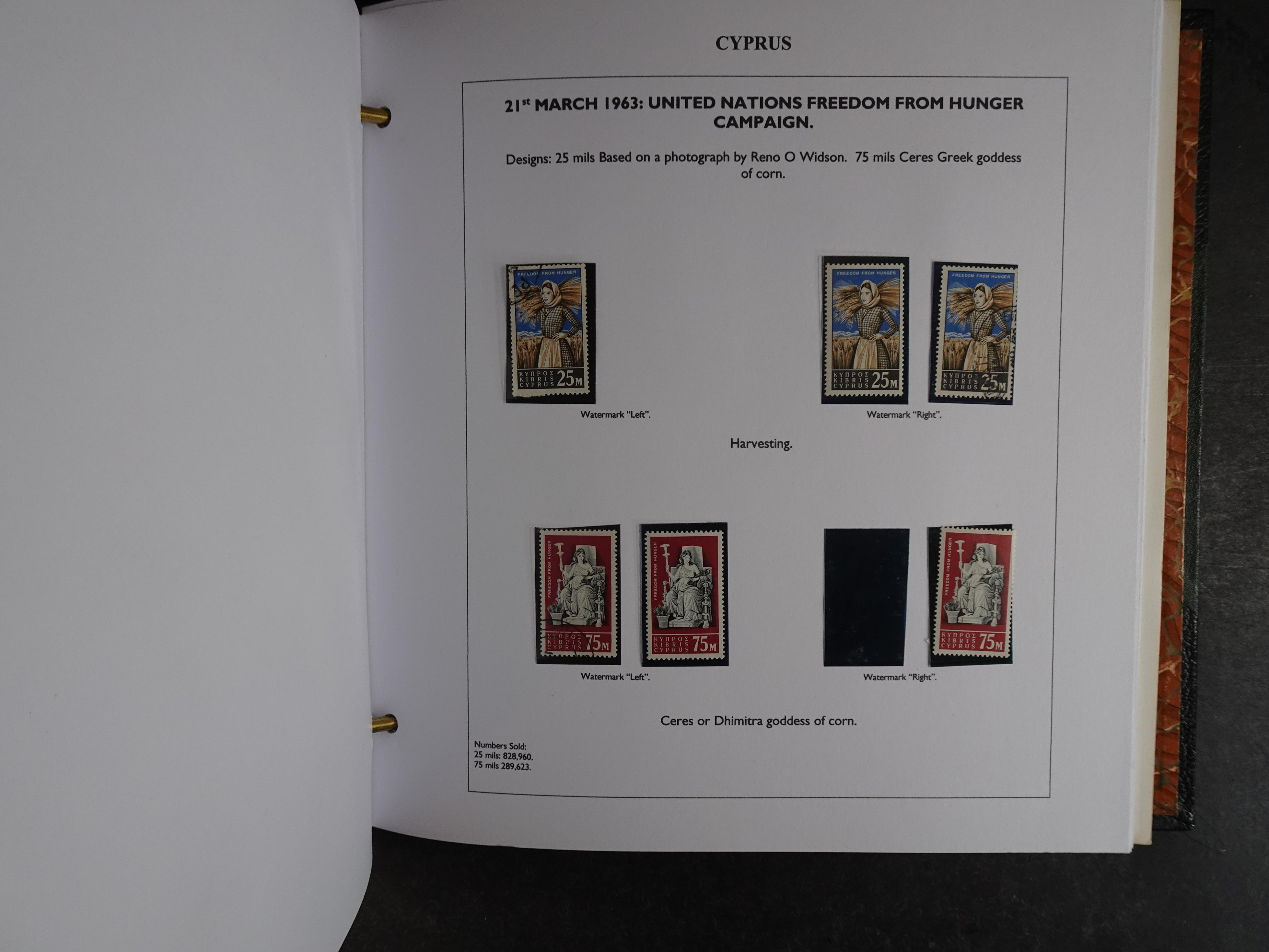 Prachtig en zeer uitgebreid collecte, waarbij dubbel verzameling. Tevens specimen, plaatfouten, boekjes, watermerken op blauwe albumbladeren.  30