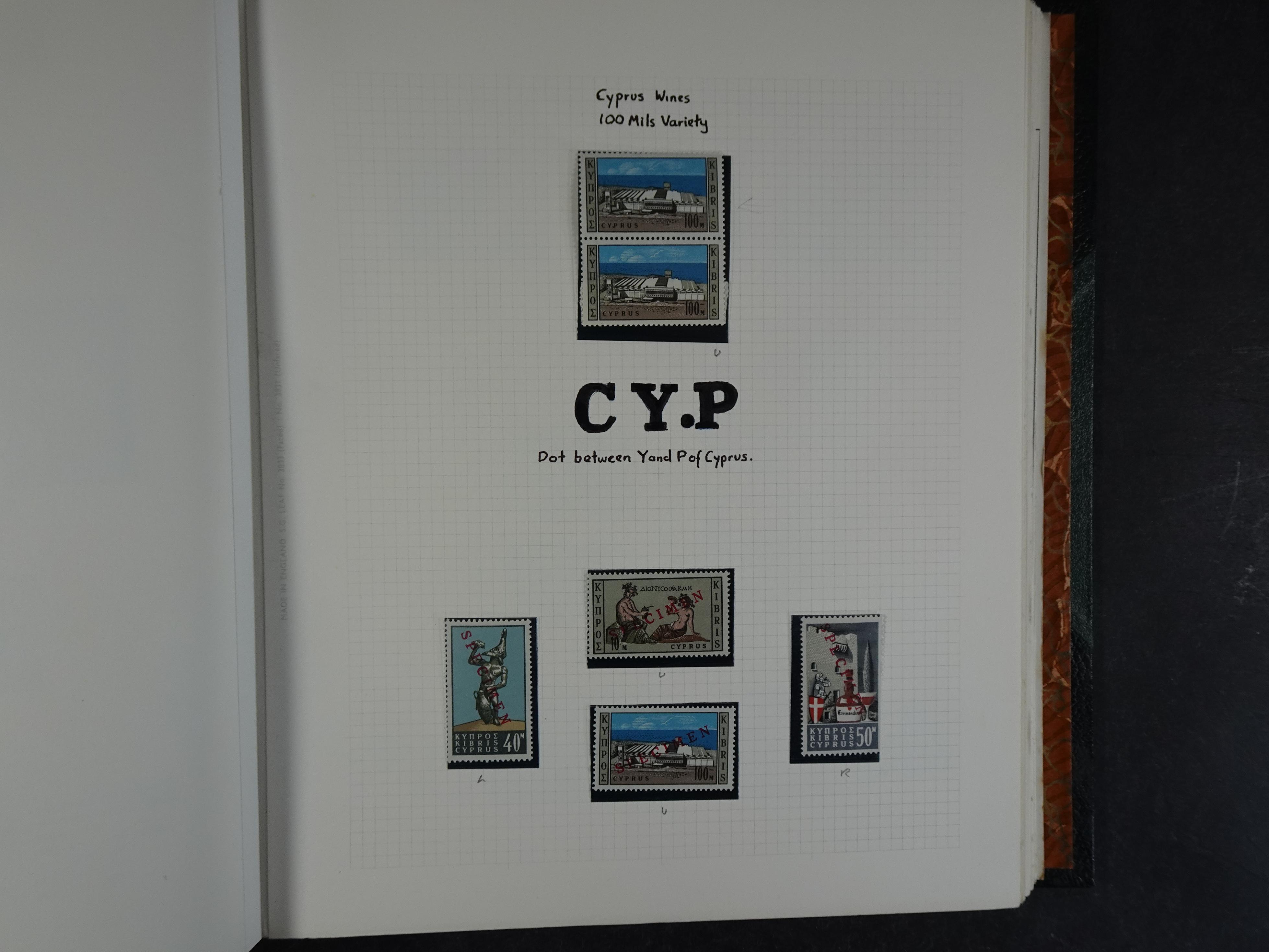 Prachtig en zeer uitgebreid collecte, waarbij dubbel verzameling. Tevens specimen, plaatfouten, boekjes, watermerken op blauwe albumbladeren.  315