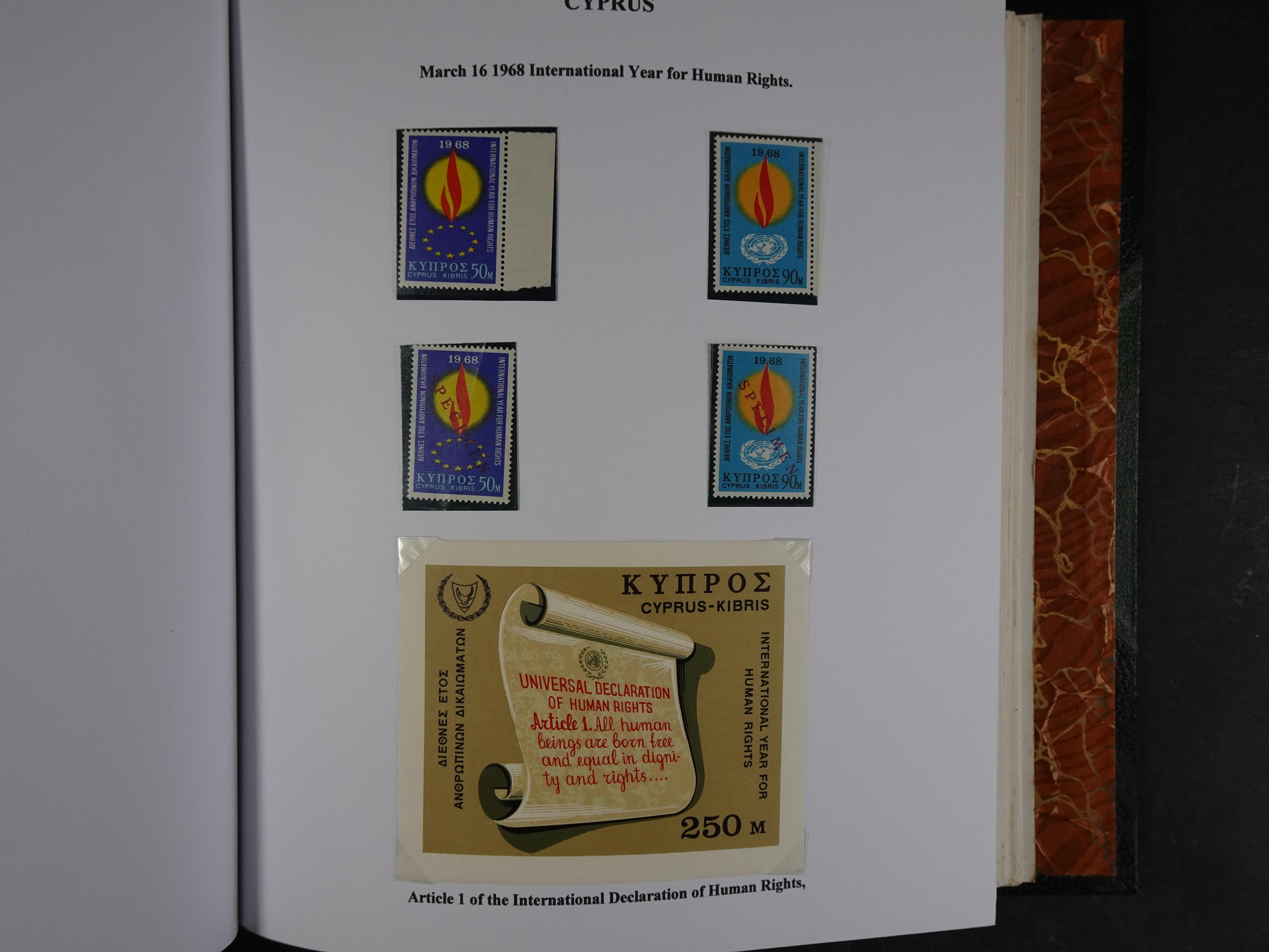 Prachtig en zeer uitgebreid collecte, waarbij dubbel verzameling. Tevens specimen, plaatfouten, boekjes, watermerken op blauwe albumbladeren.  349