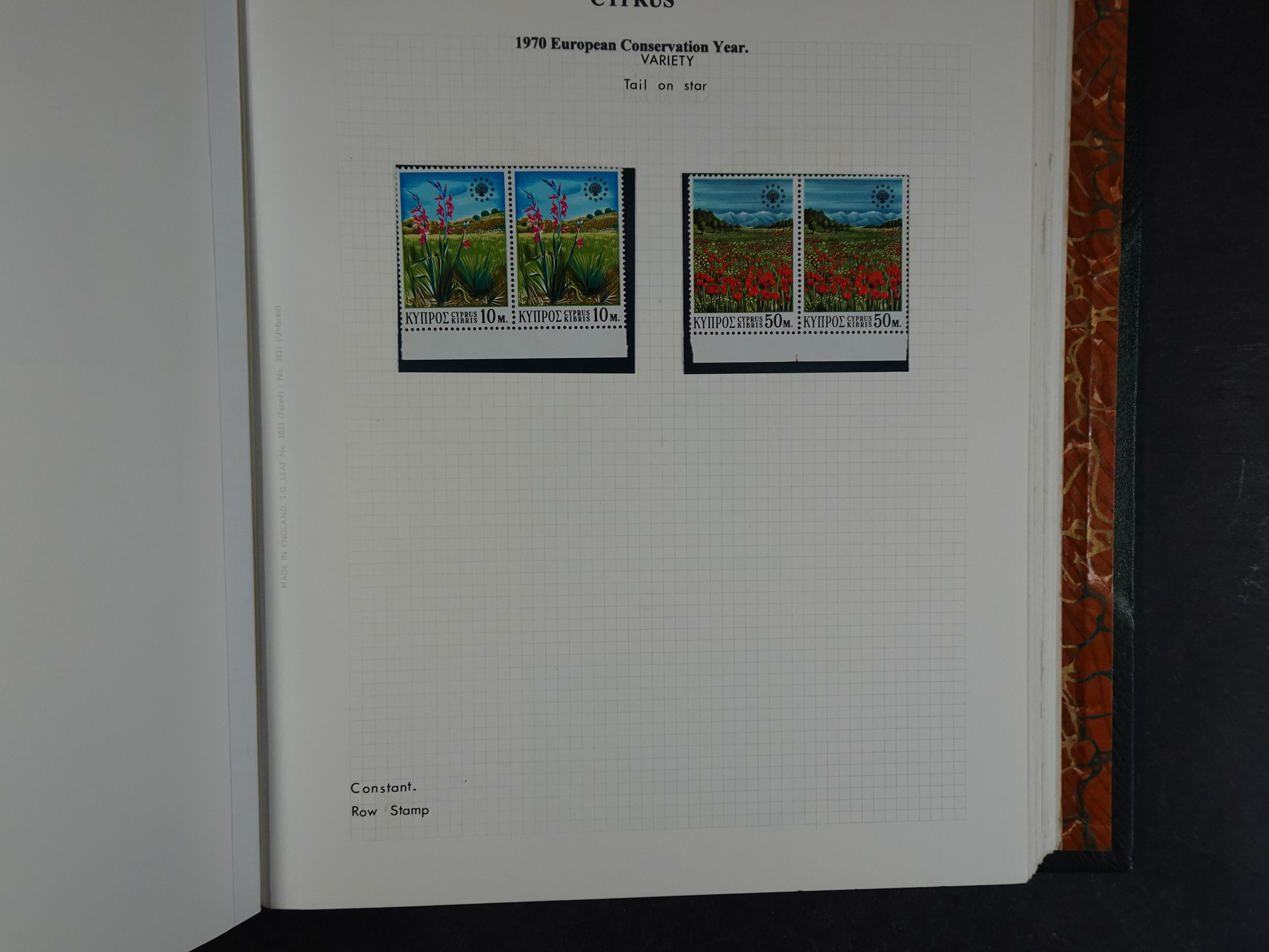 Prachtig en zeer uitgebreid collecte, waarbij dubbel verzameling. Tevens specimen, plaatfouten, boekjes, watermerken op blauwe albumbladeren.  402