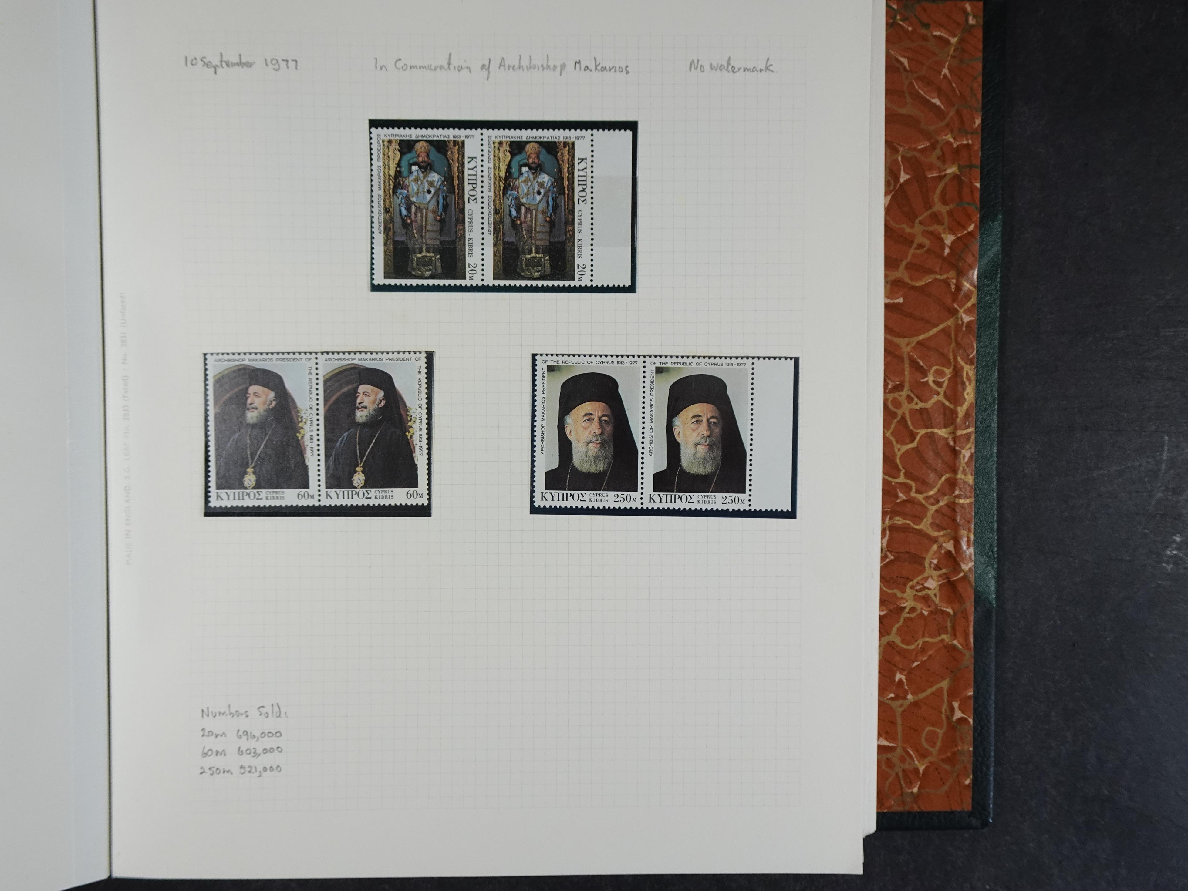 Prachtig en zeer uitgebreid collecte, waarbij dubbel verzameling. Tevens specimen, plaatfouten, boekjes, watermerken op blauwe albumbladeren.  510