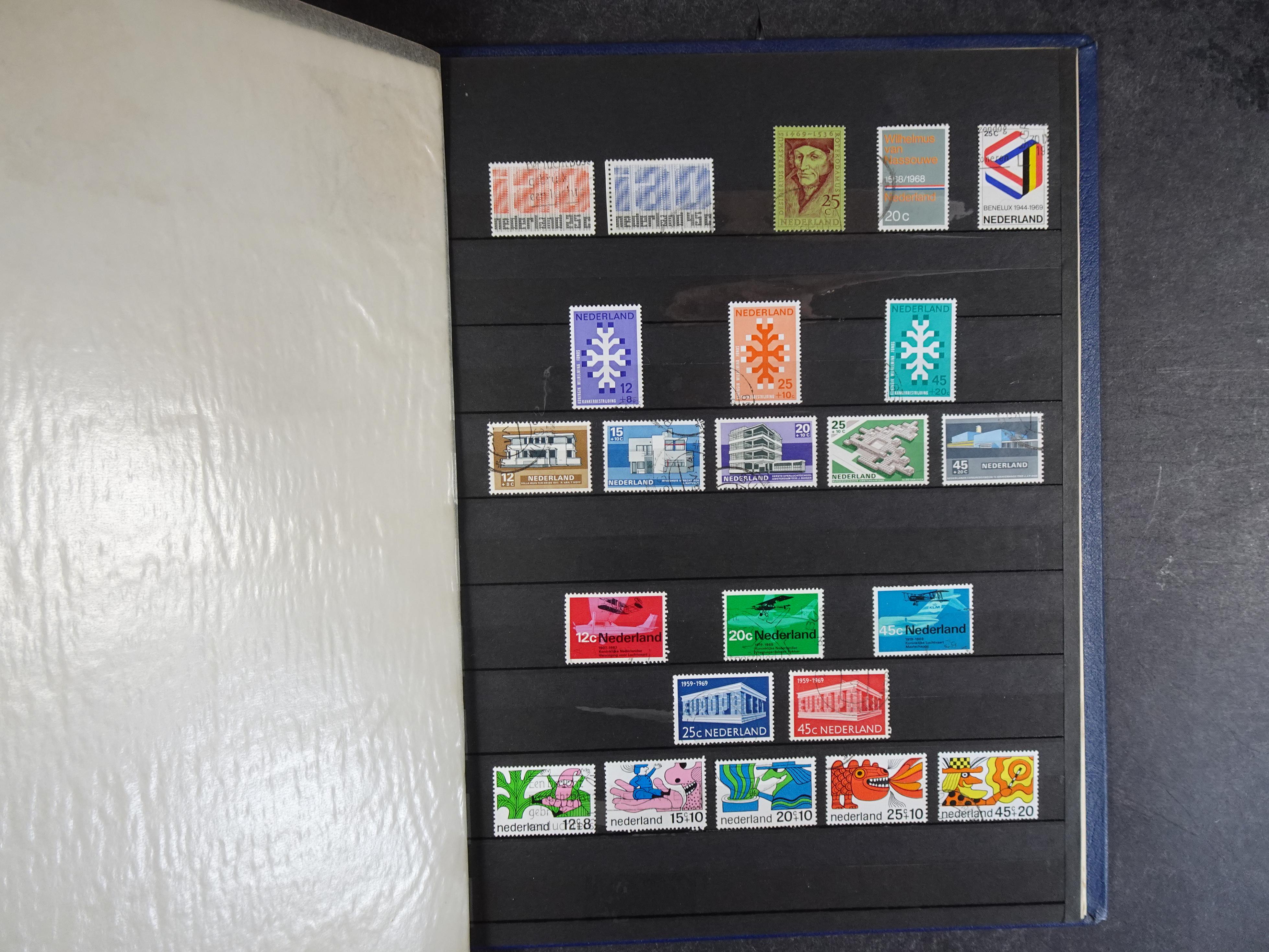 Leuke collectie vanaf 1852 met leuk materiaal. 32