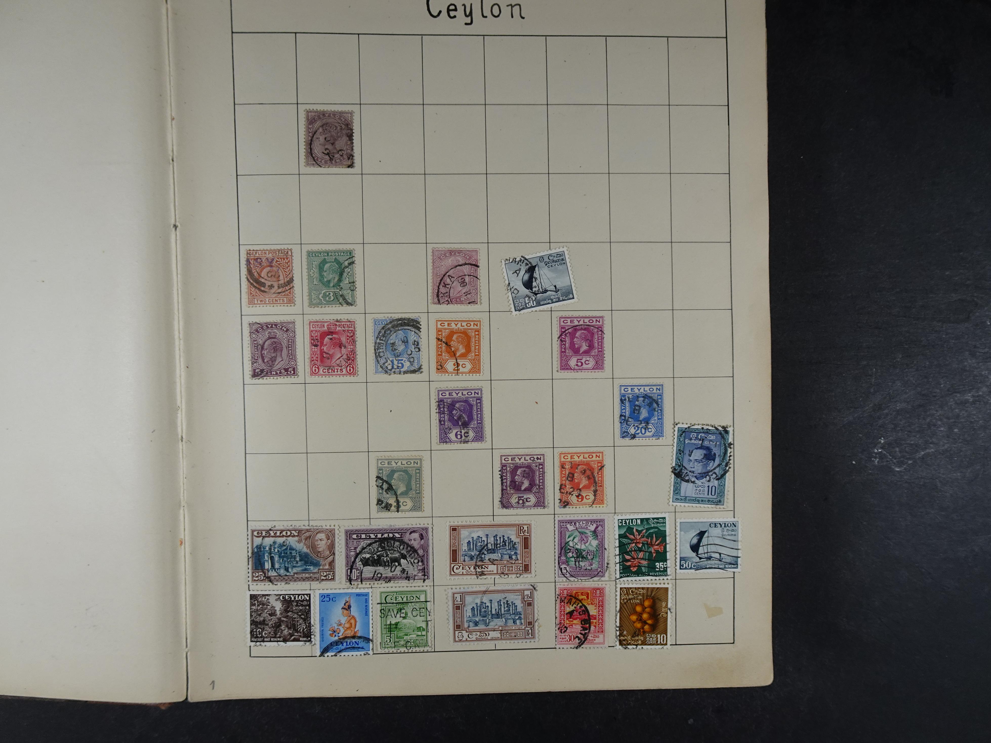 Mooie verzameling met ook China en Japan.