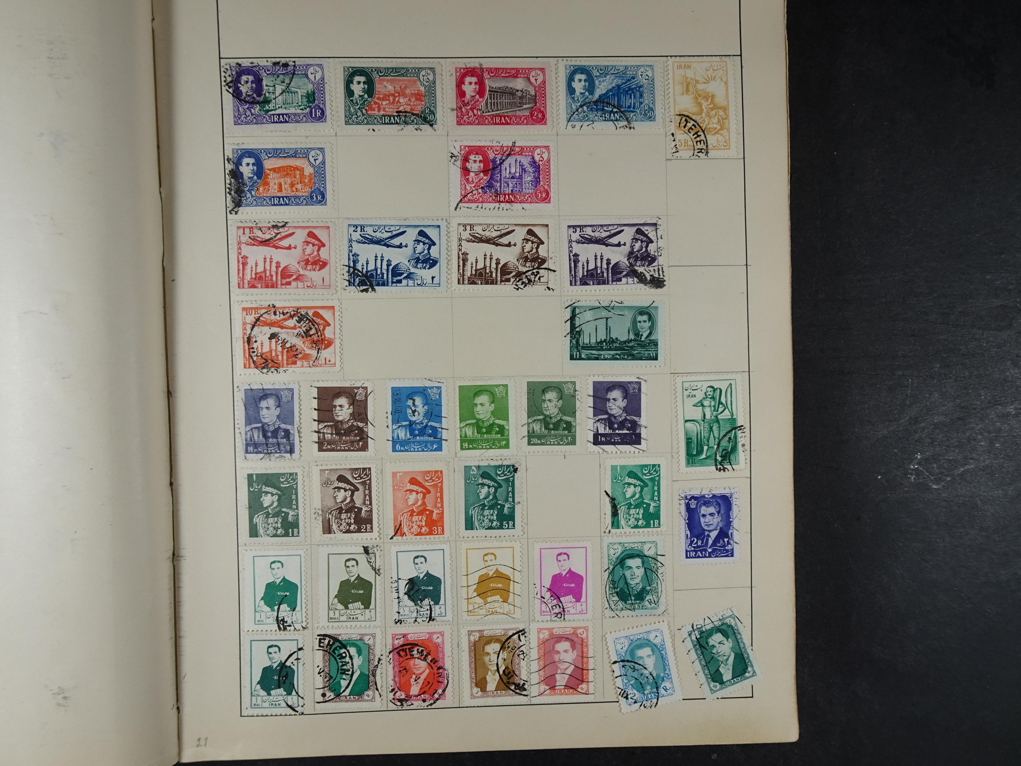 Mooie verzameling met ook China en Japan. 20