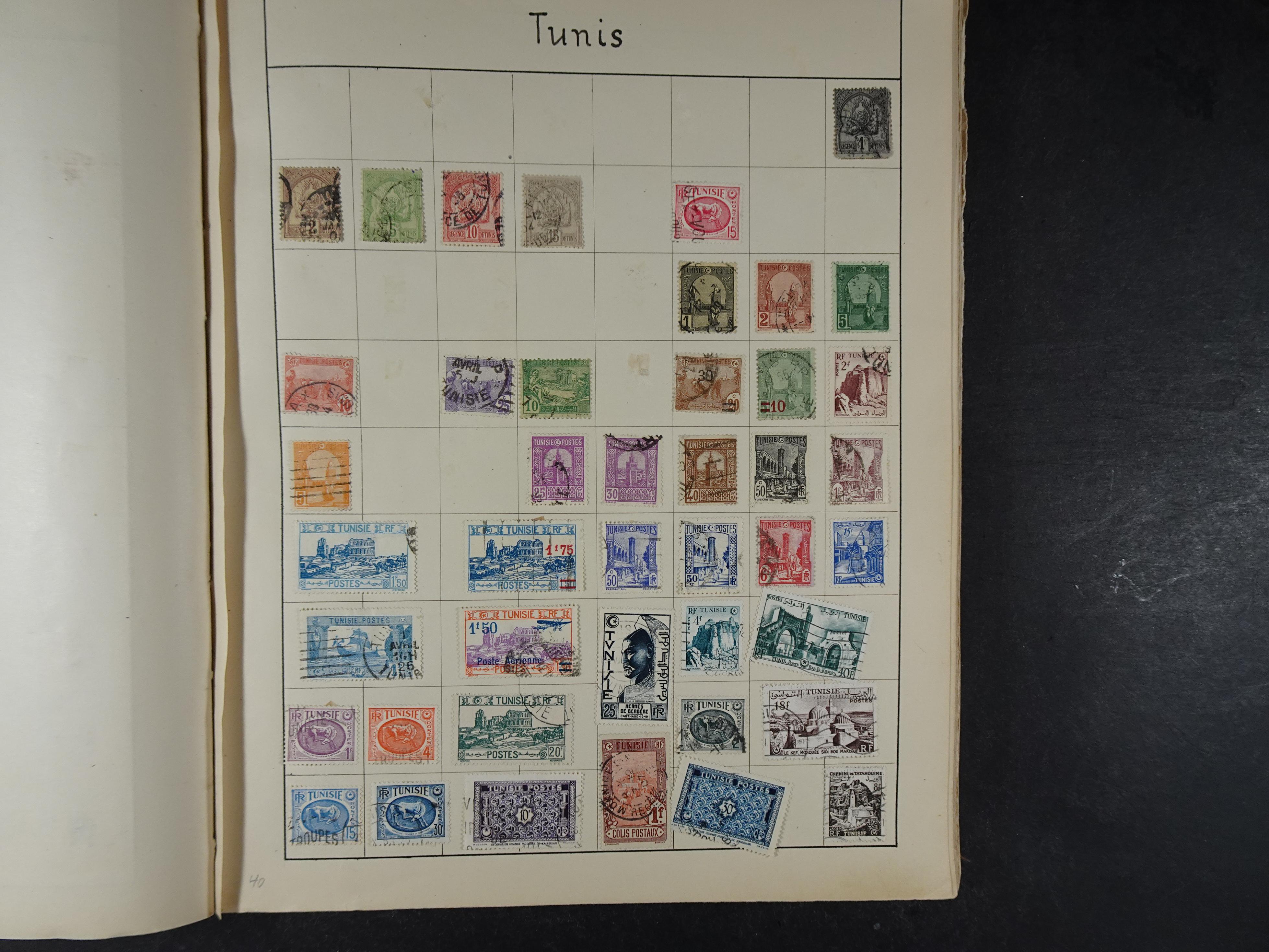 Mooie verzameling met ook China en Japan. 42